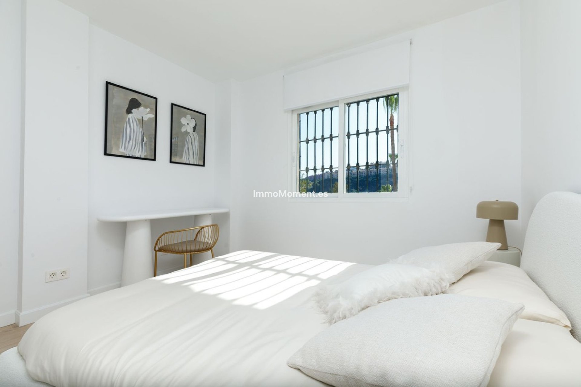Resale - Apartment - Benahavís - La Quinta