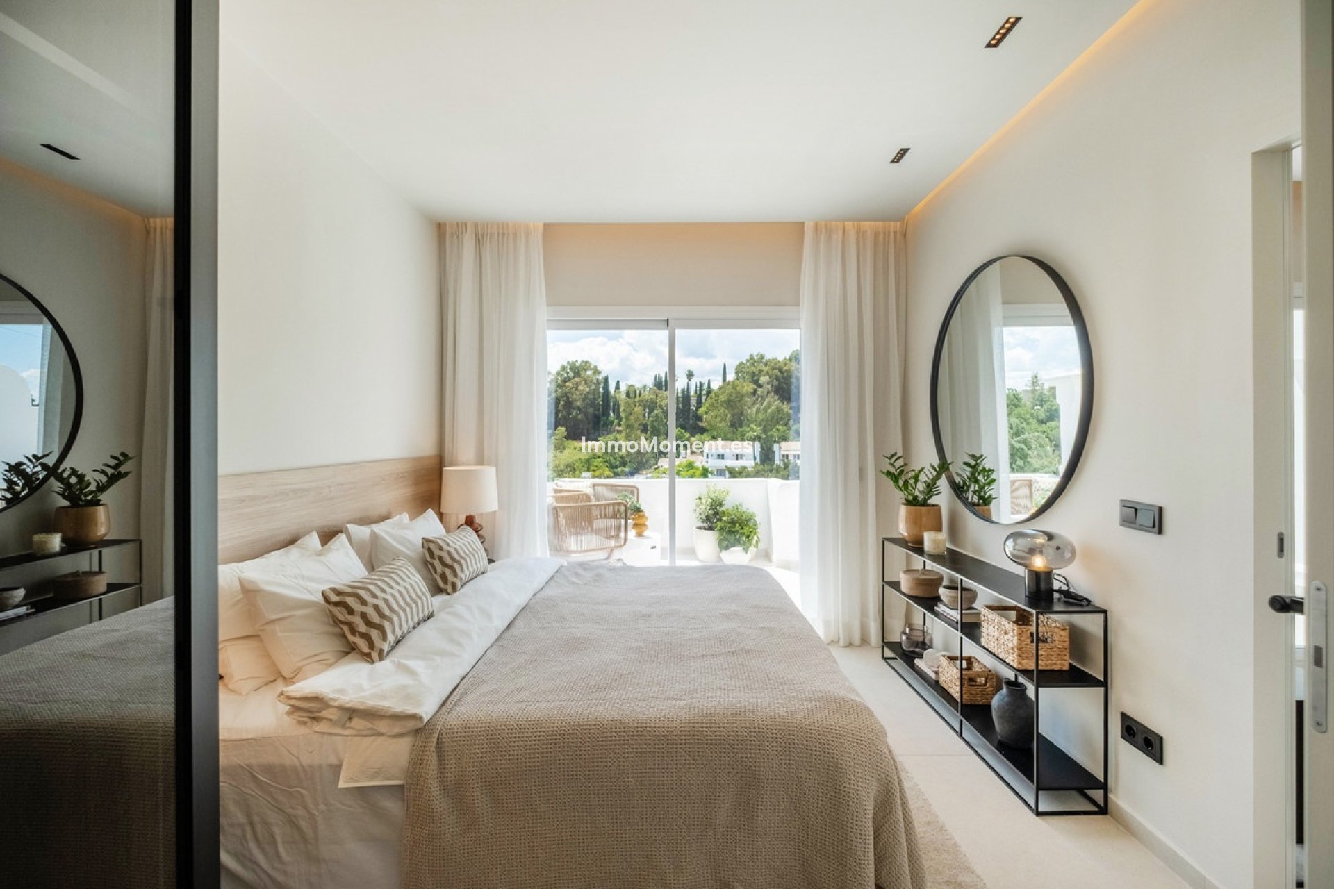 Resale - Apartment - Benahavís - La Quinta