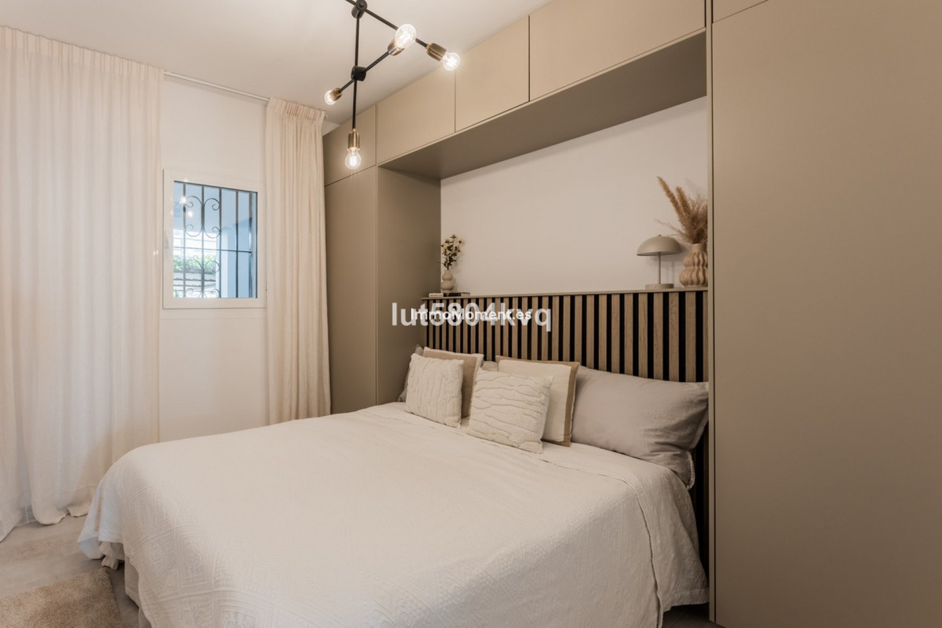Resale - Apartment - Benahavís - La Quinta
