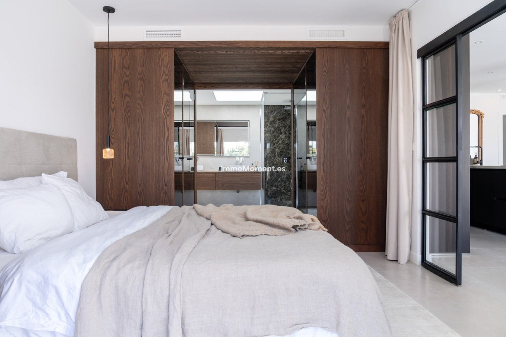 Resale - Apartment - Benahavís - La Quinta