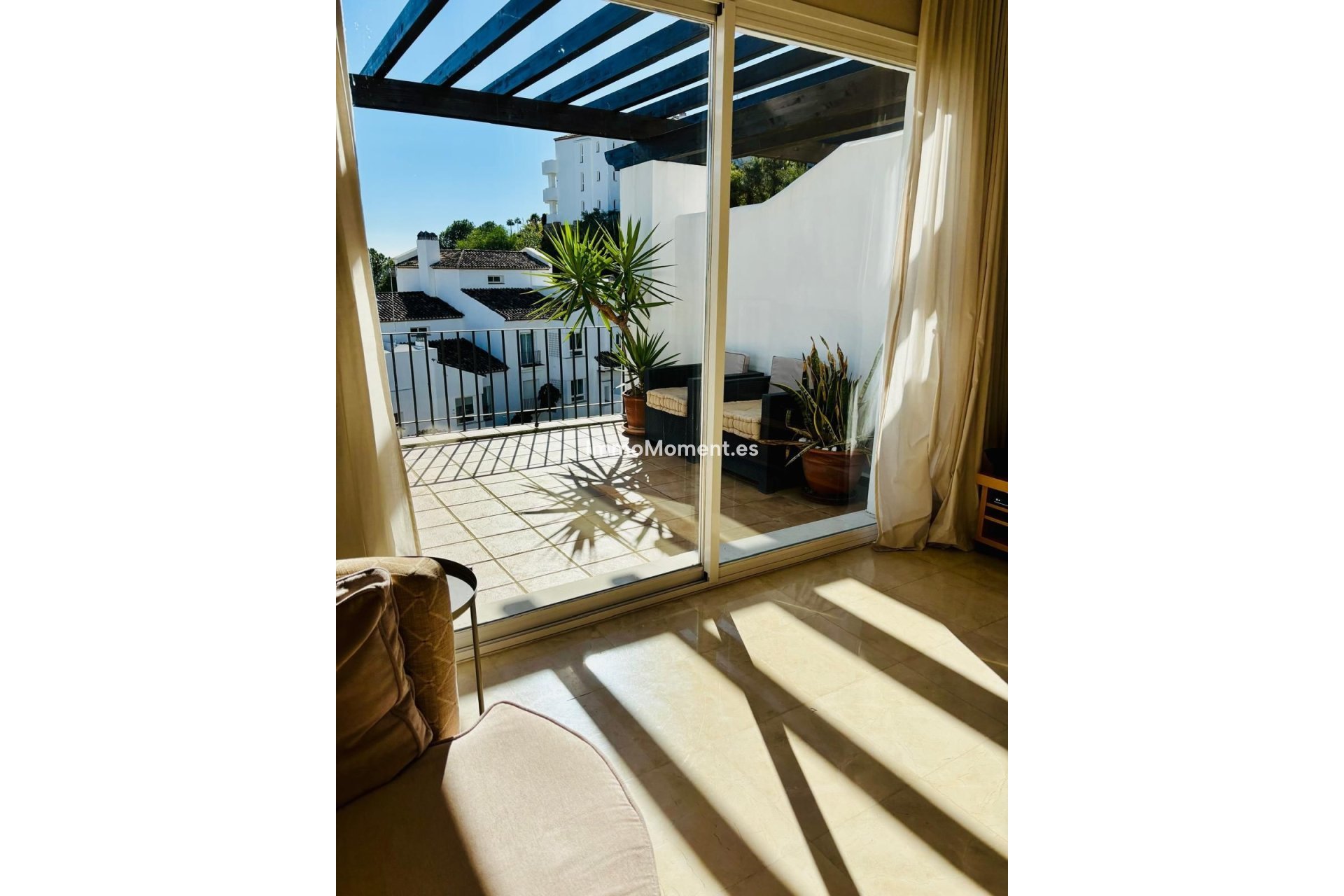 Resale - Apartment - Benahavís - La Quinta
