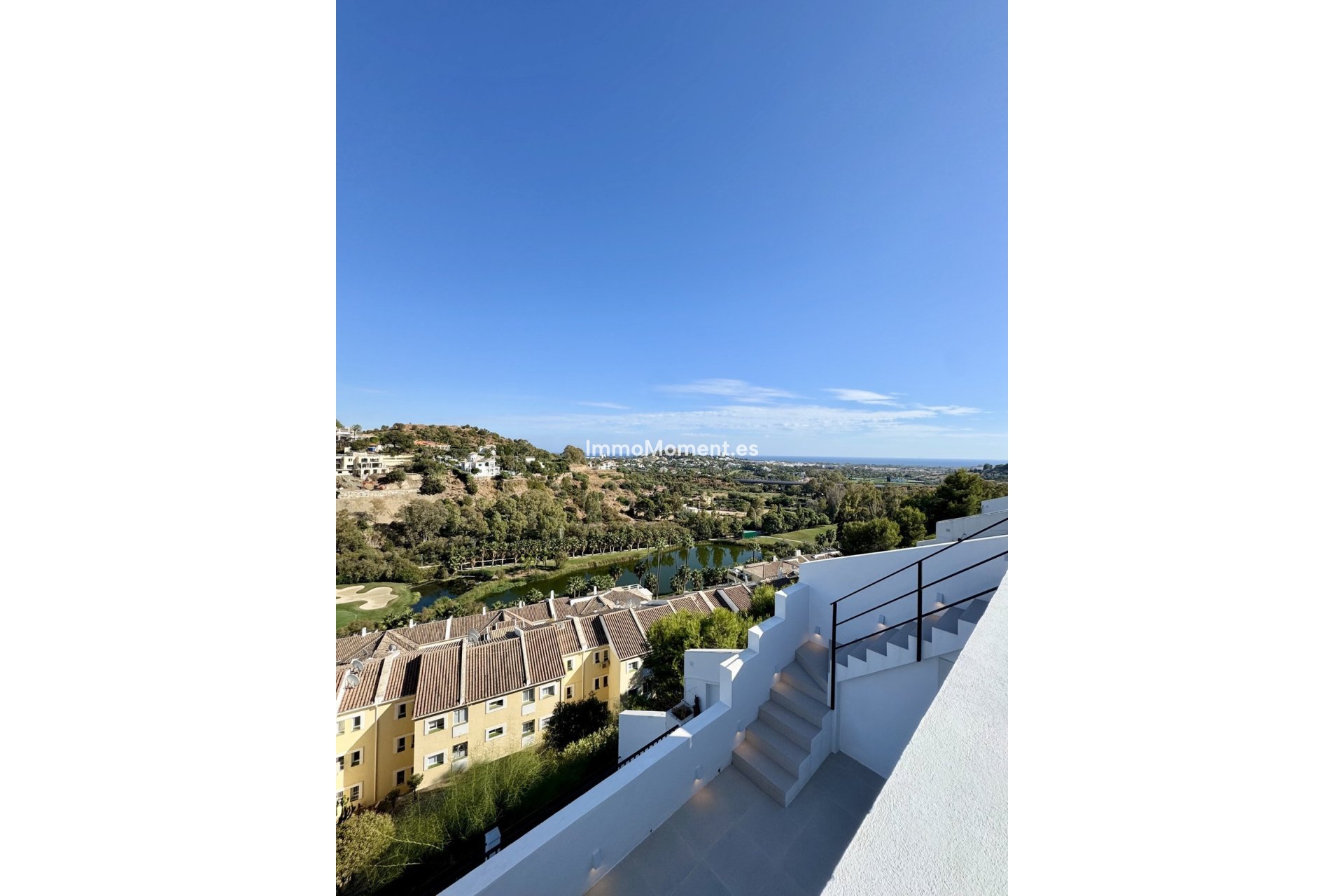 Resale - Apartment - Benahavís - La Quinta