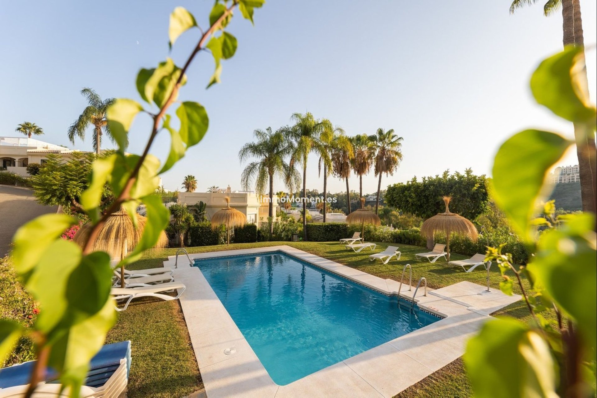 Resale - Apartment - Benahavís - La Quinta