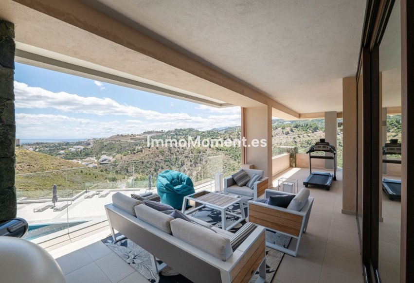 Resale - Apartment - Benahavís - La Quinta