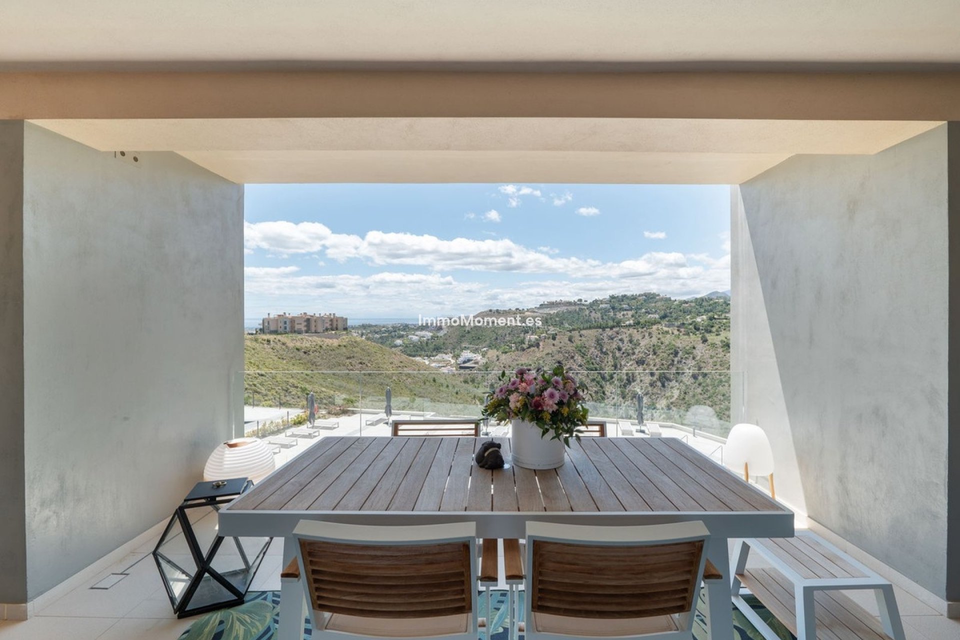 Resale - Apartment - Benahavís - La Quinta