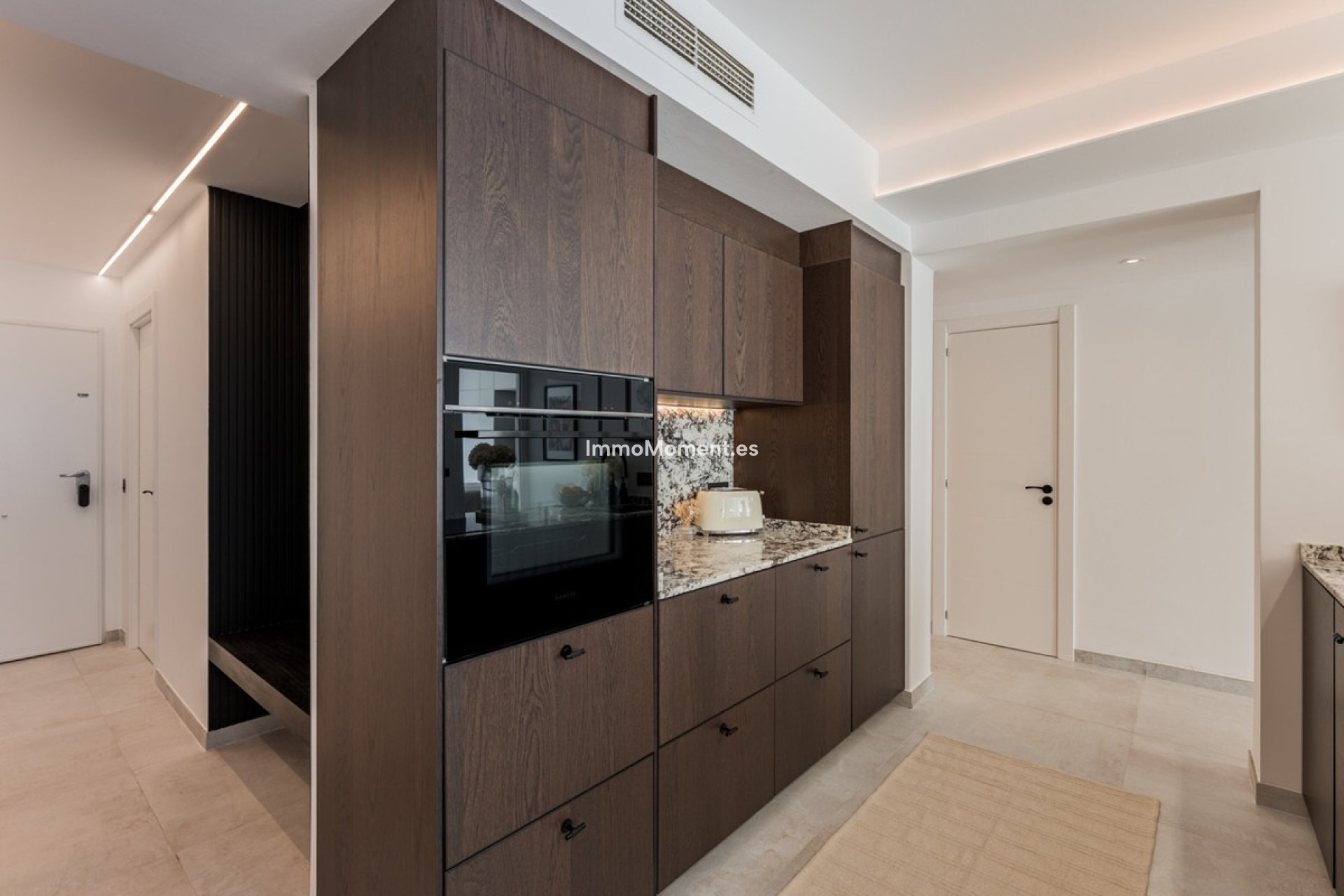 Resale - Apartment - Benahavís - La Quinta