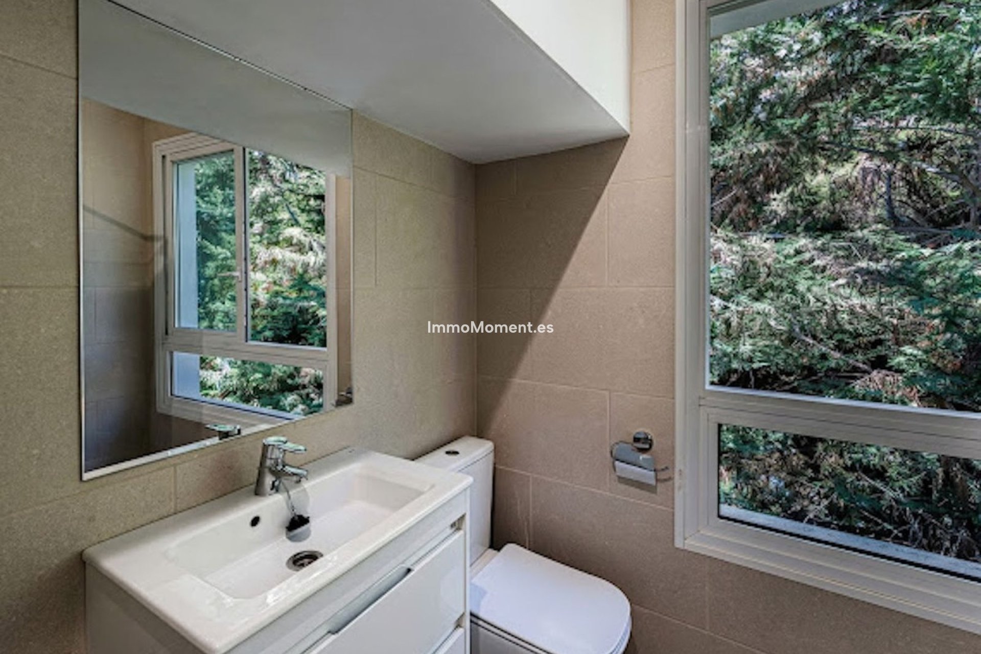 Resale - Apartment - Benahavís - La Quinta