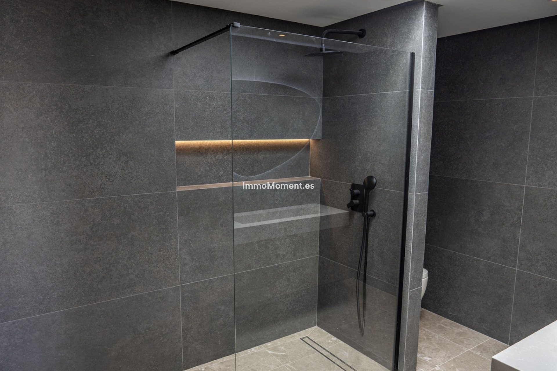 Resale - Apartment - Benahavís - La Quinta