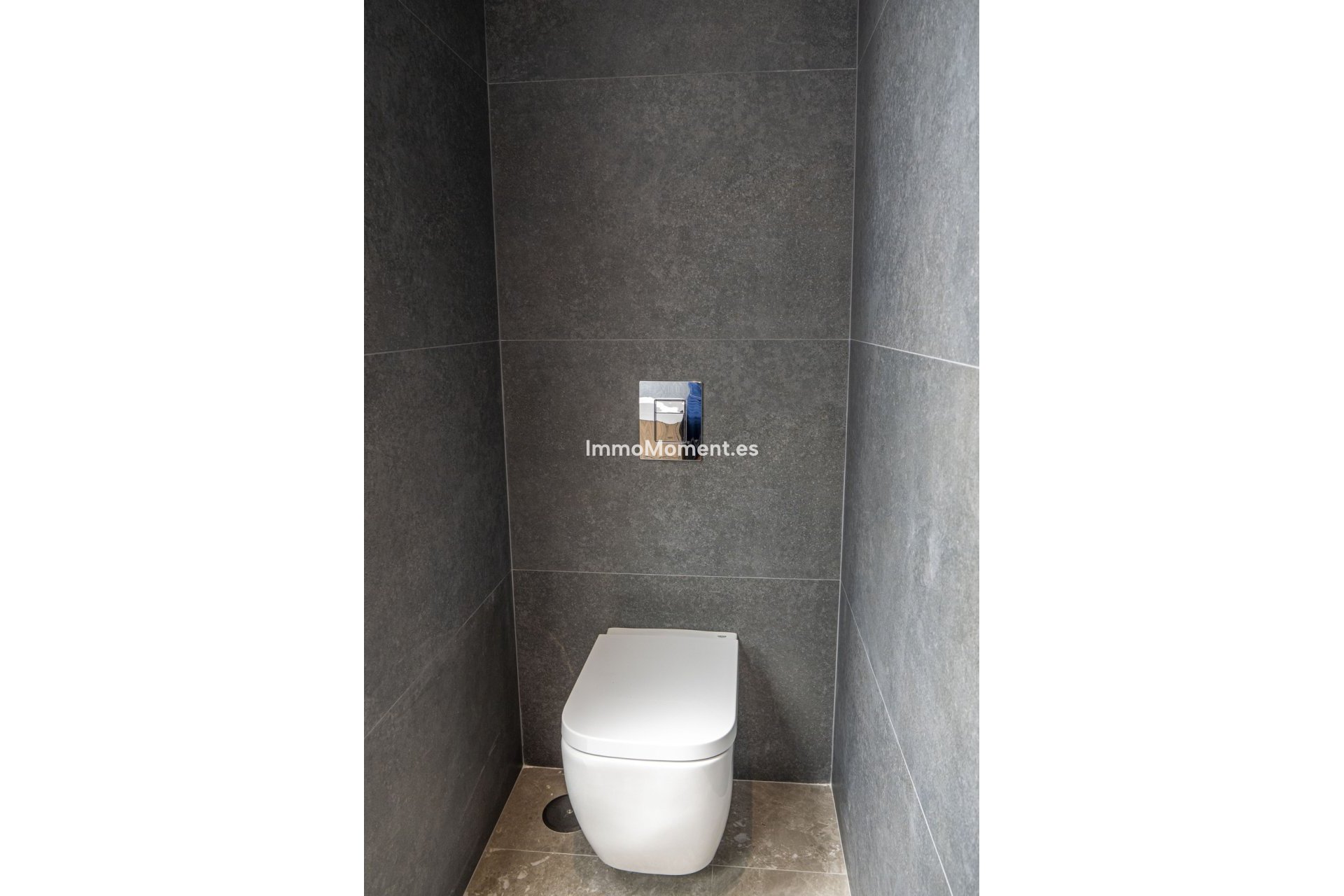 Resale - Apartment - Benahavís - La Quinta