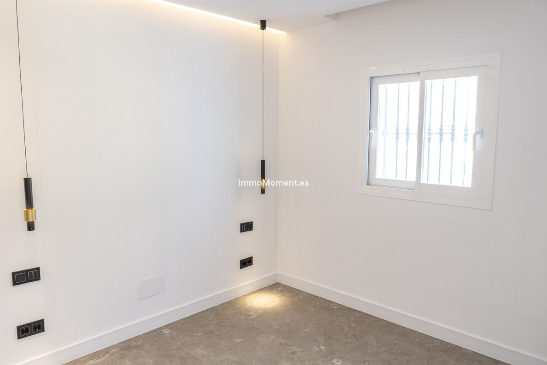 Resale - Apartment - Benahavís - La Quinta