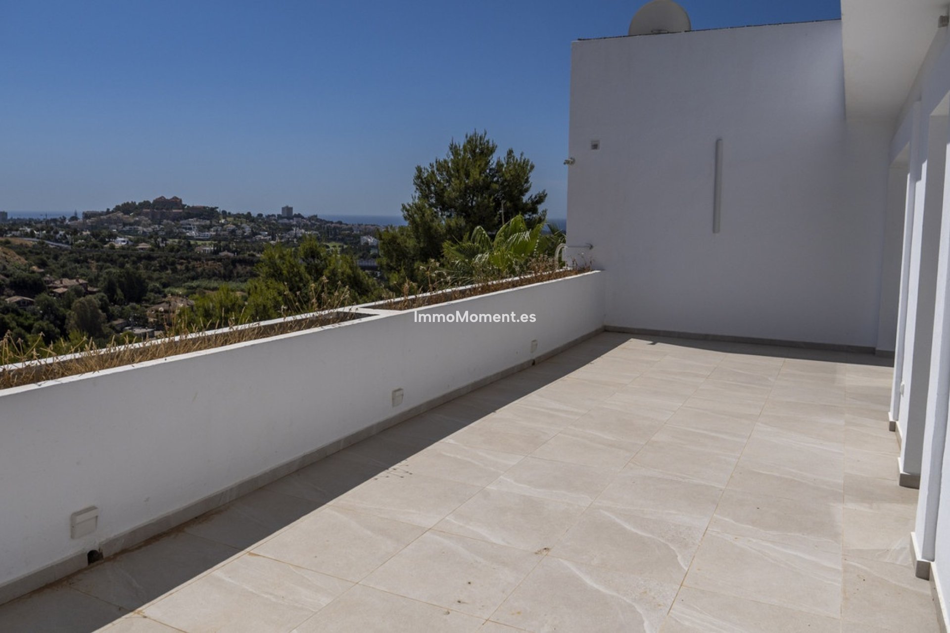 Resale - Apartment - Benahavís - La Quinta