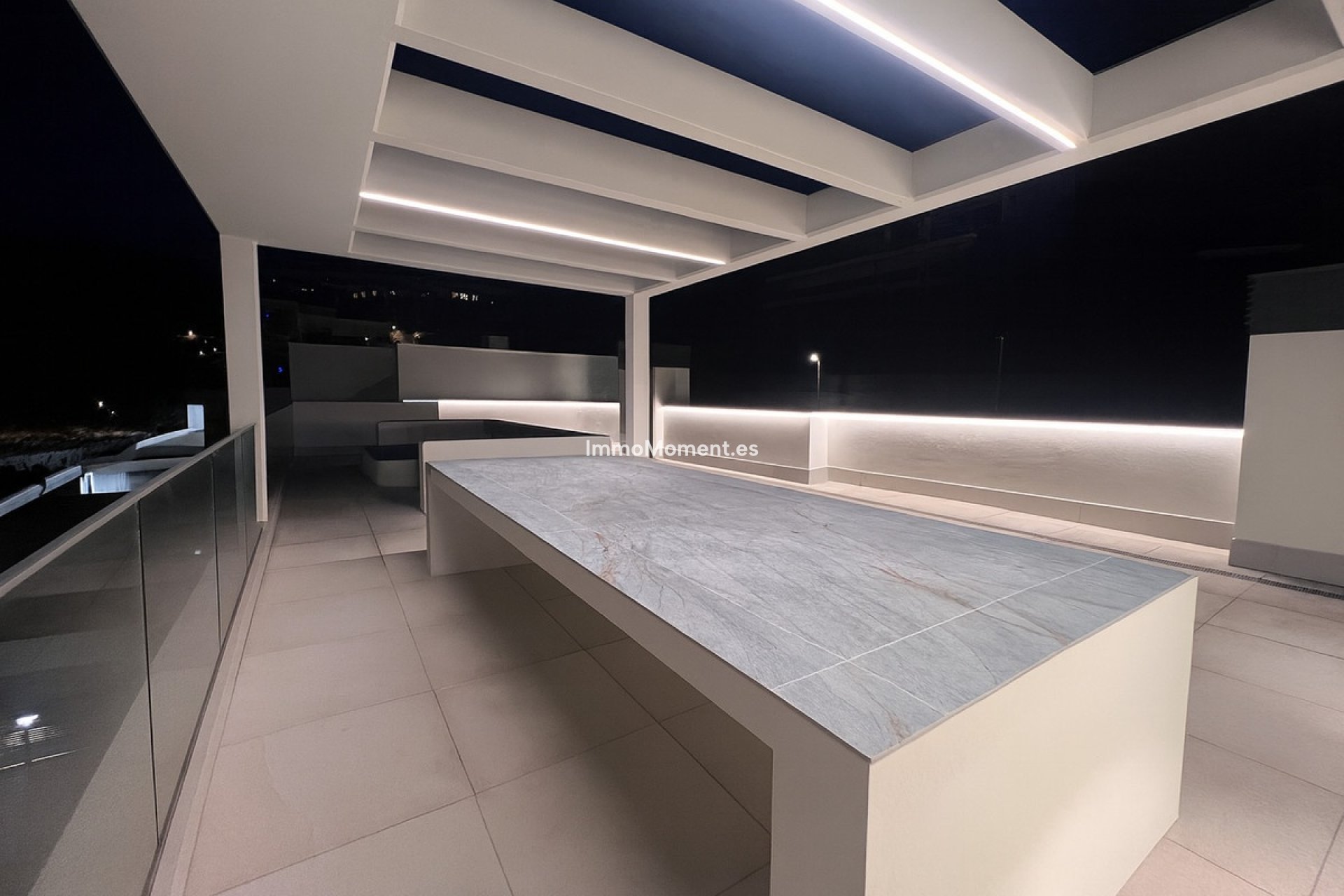 Resale - Apartment - Benahavís - La Quinta