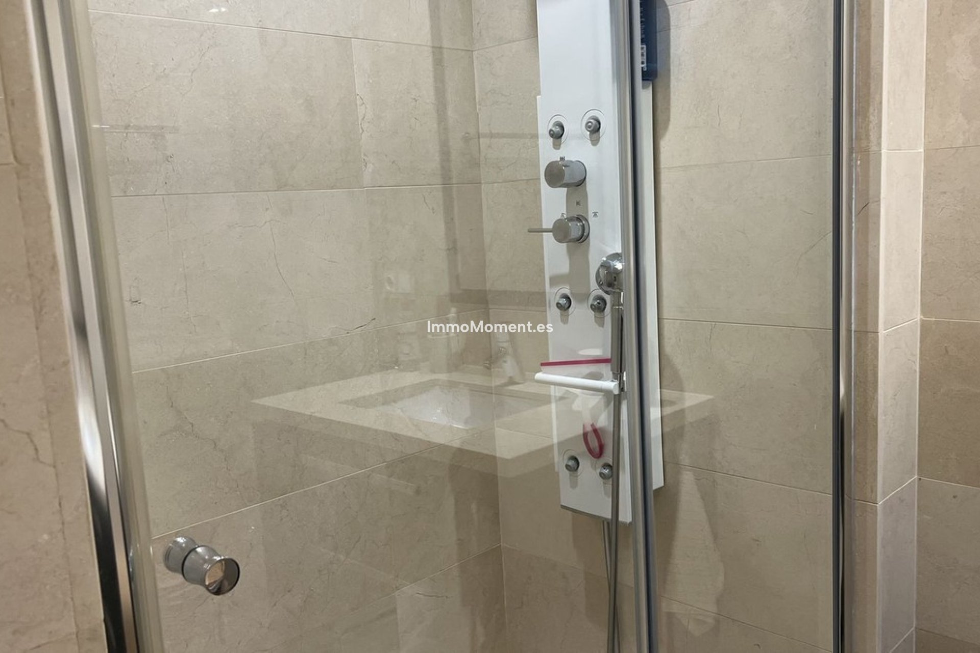 Resale - Apartment - Benahavís - La Quinta