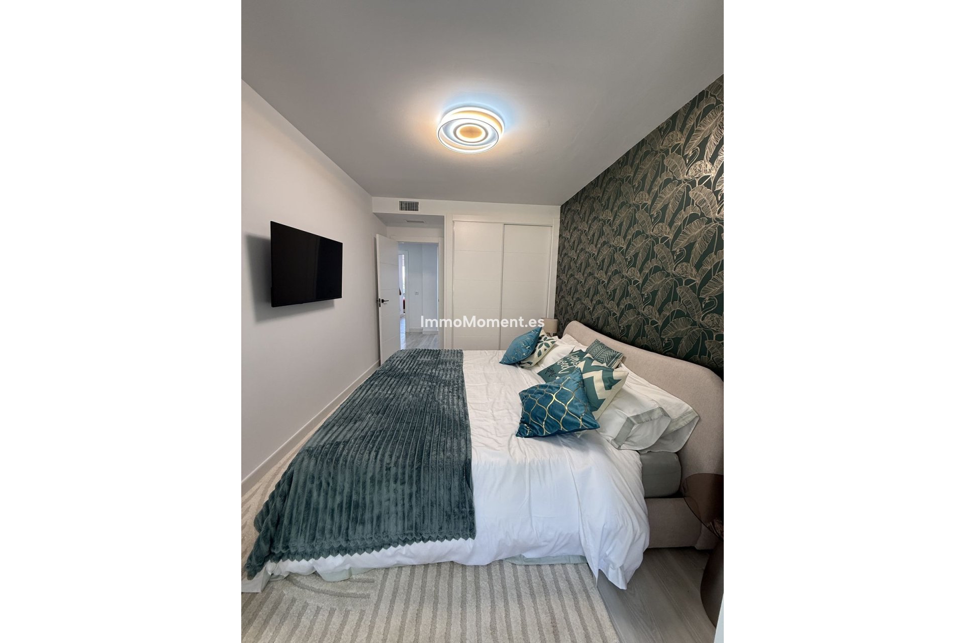 Resale - Apartment - Benahavís - La Quinta
