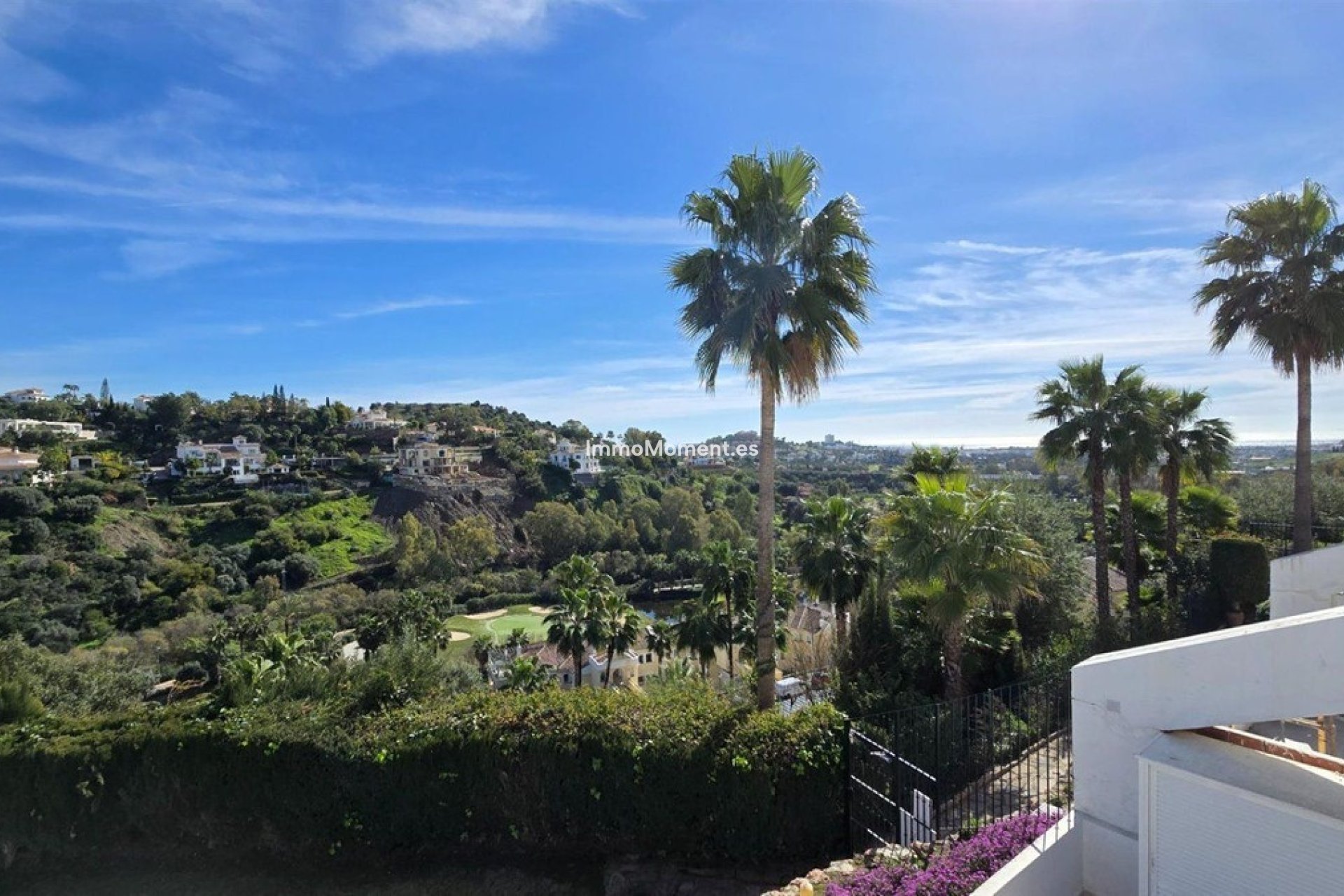 Resale - Apartment - Benahavís - La Quinta
