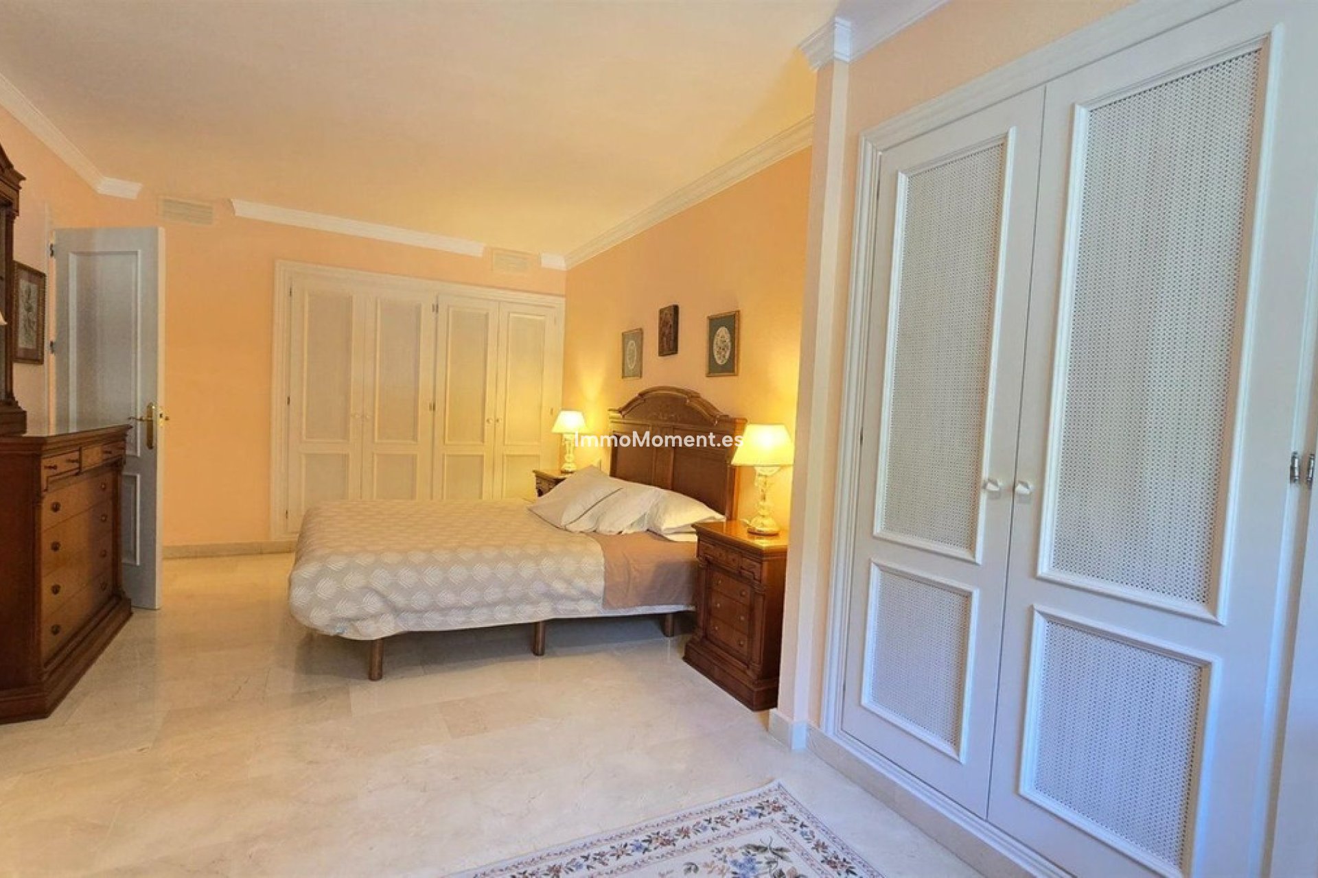 Resale - Apartment - Benahavís - La Quinta