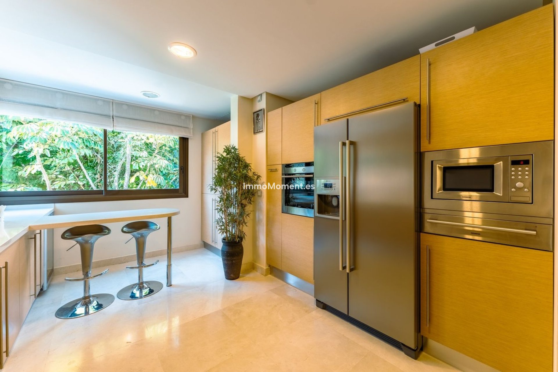 Resale - Apartment - Benahavís - La Quinta