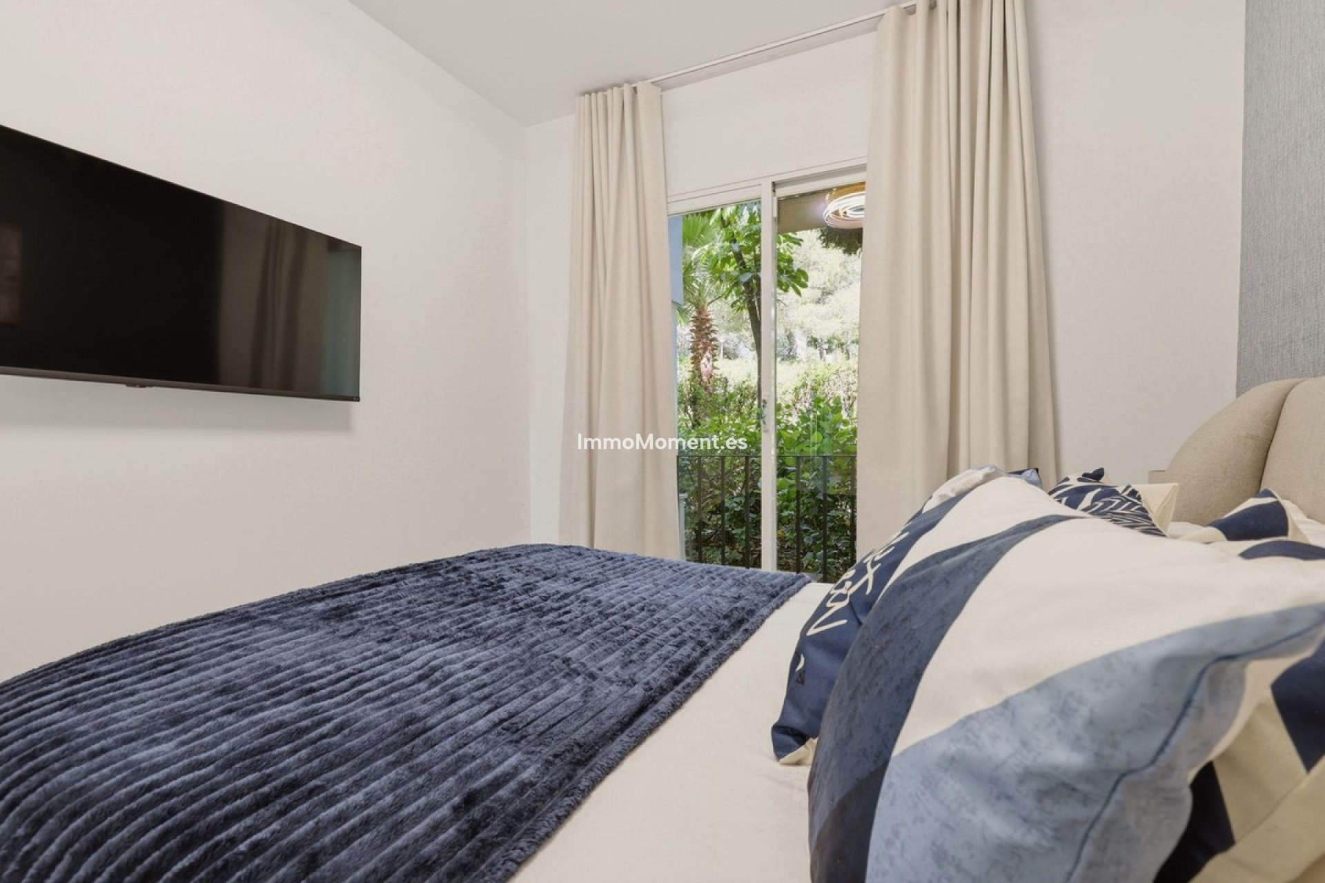 Resale - Apartment - Benahavís - La Quinta
