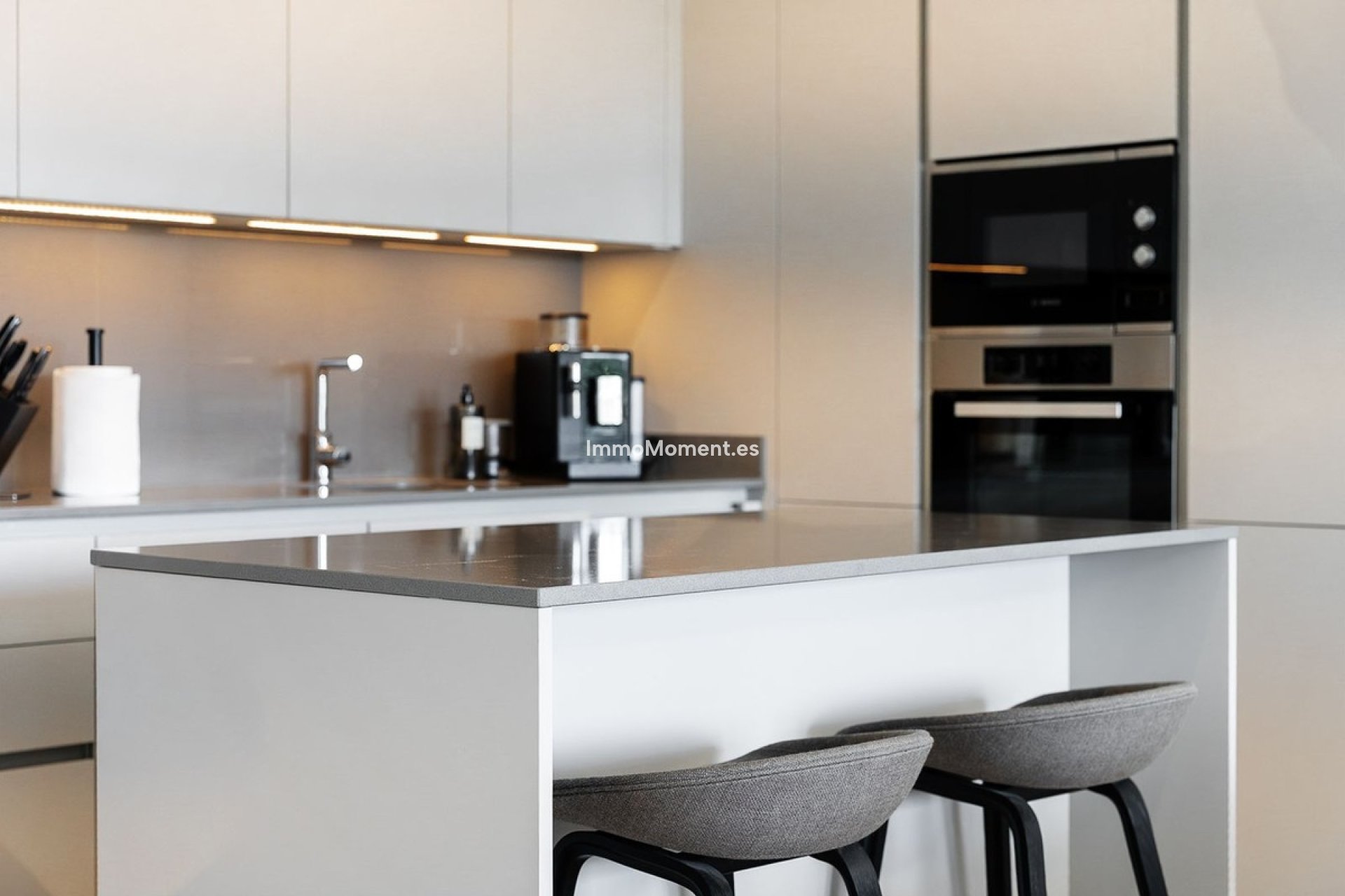 Resale - Apartment - Benahavís - La Quinta