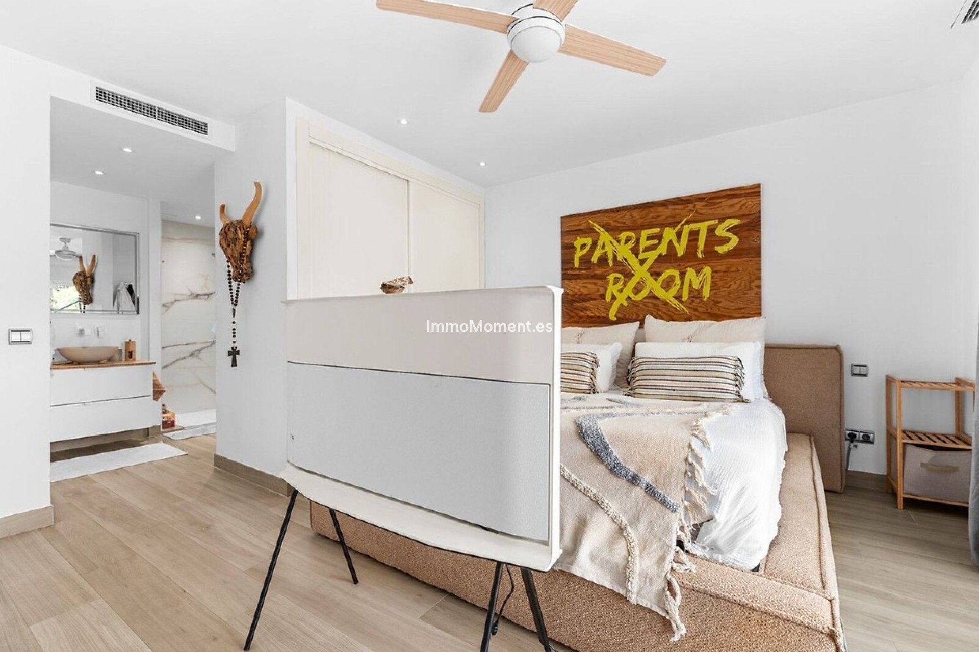 Resale - Apartment - Benahavís - La Quinta