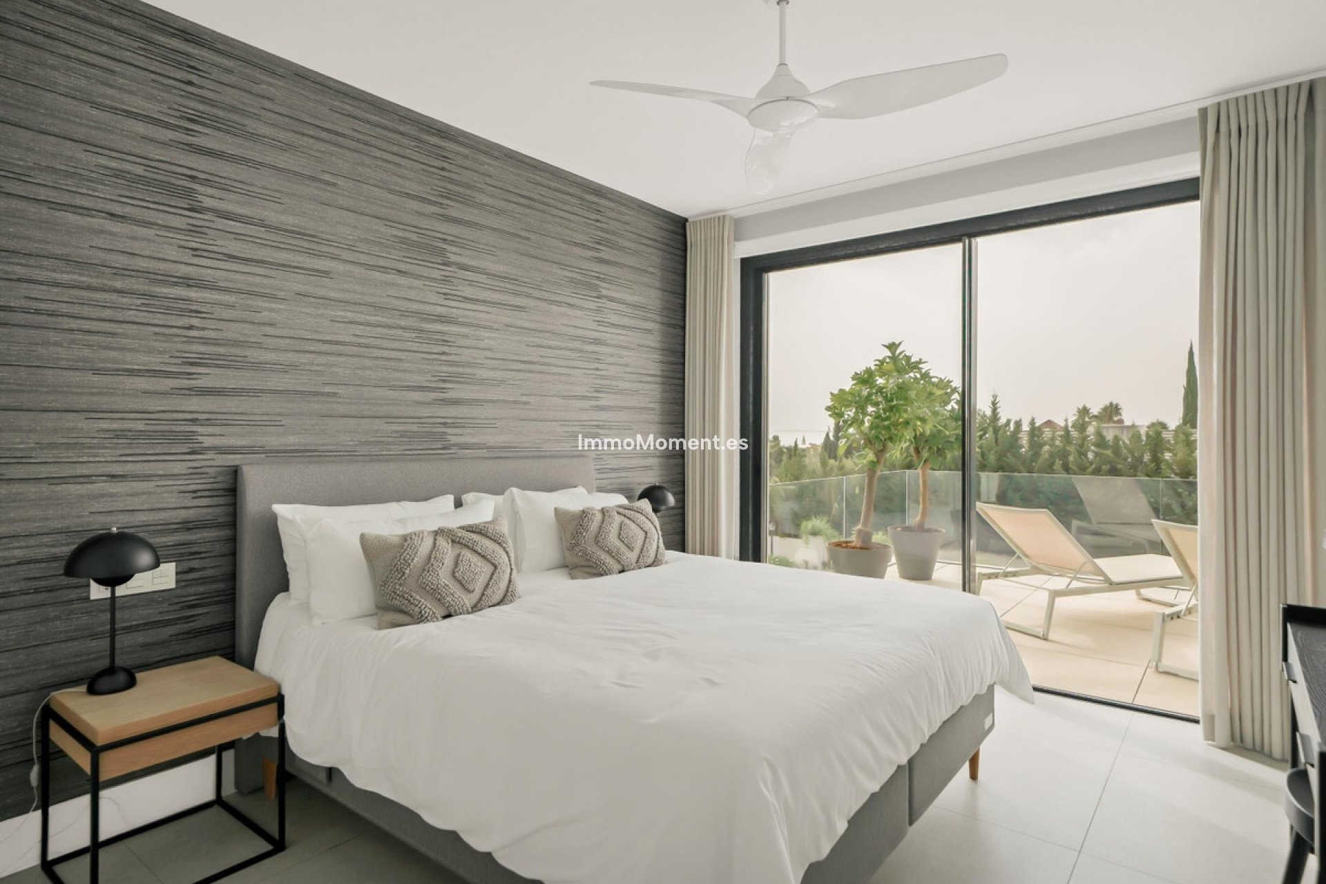 Resale - Apartment - Benahavís - La Quinta