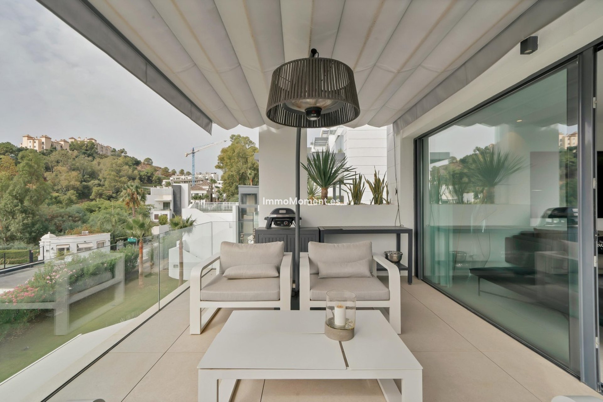 Resale - Apartment - Benahavís - La Quinta