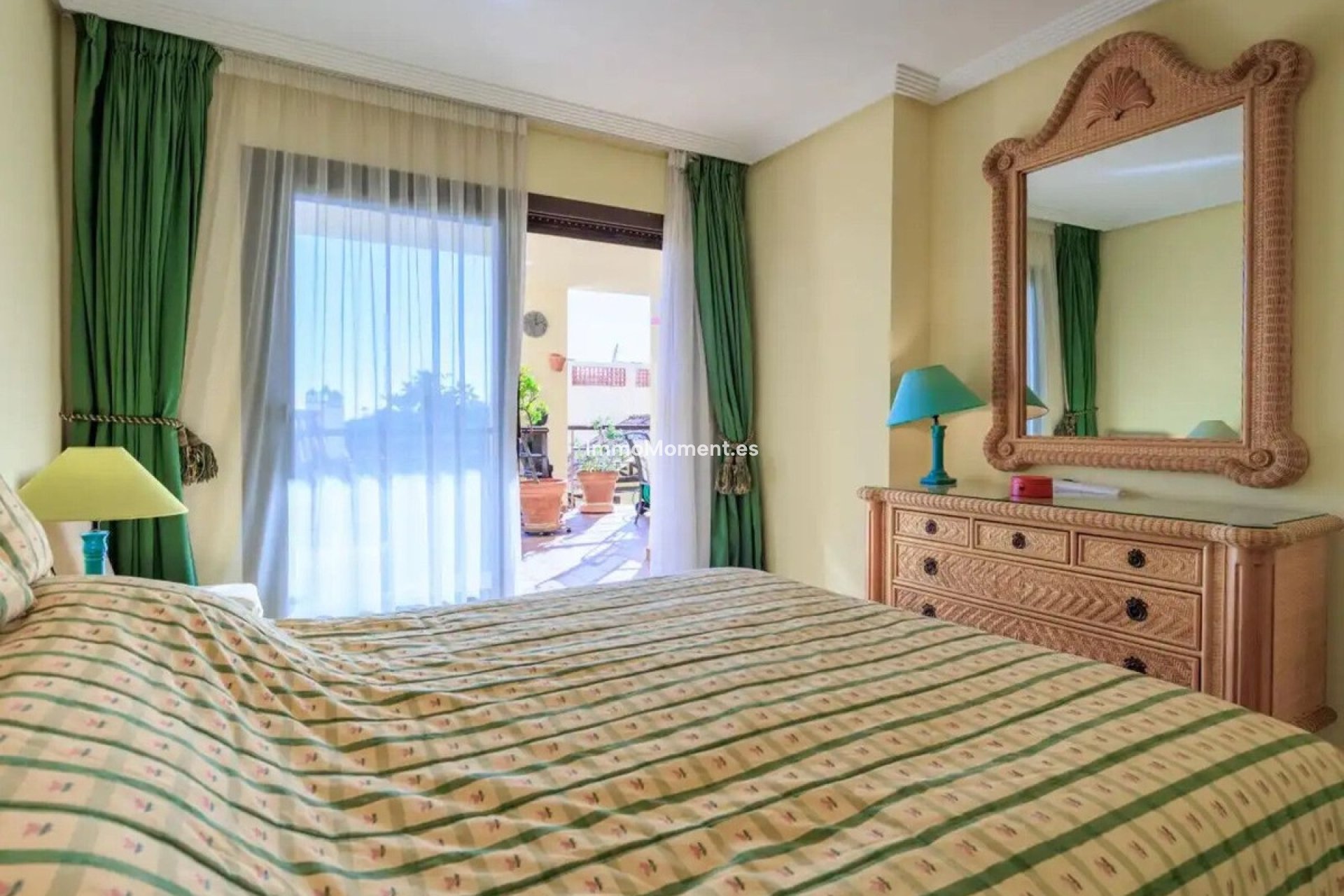 Resale - Apartment - Benahavís - Los Arqueros