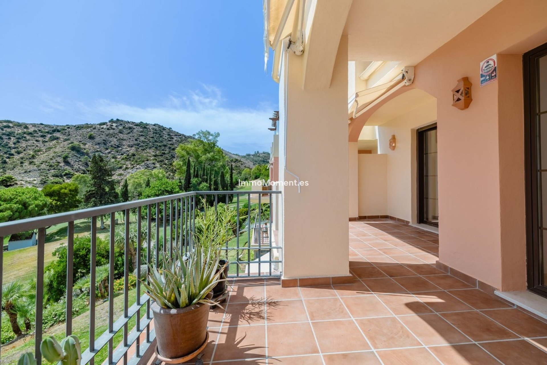 Resale - Apartment - Benahavís - Los Arqueros