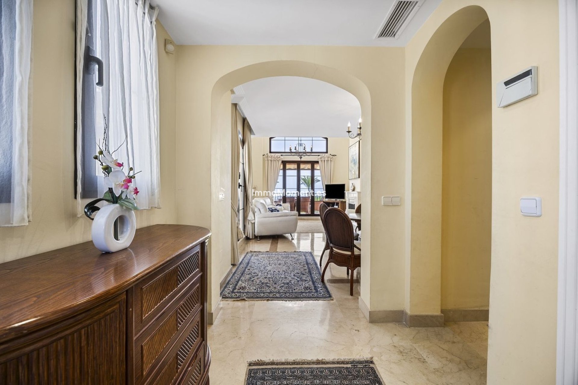 Resale - Apartment - Benahavís - Los Arqueros