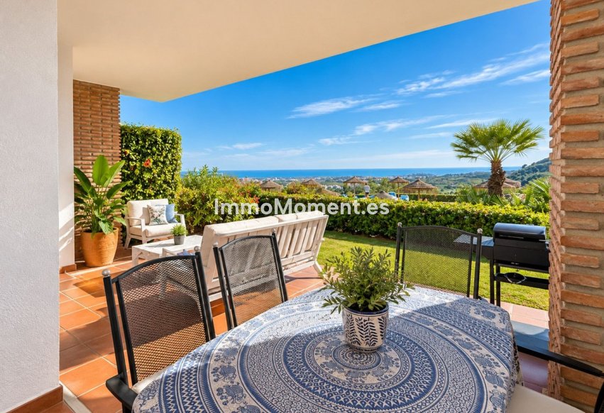 Resale - Apartment - Benahavís - Los Arqueros