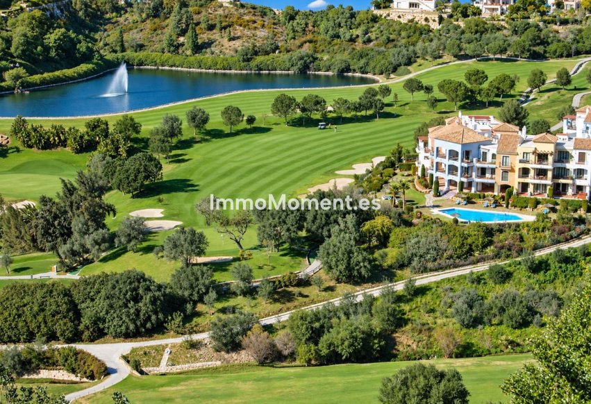 Resale - Apartment - Benahavís - Los Arqueros