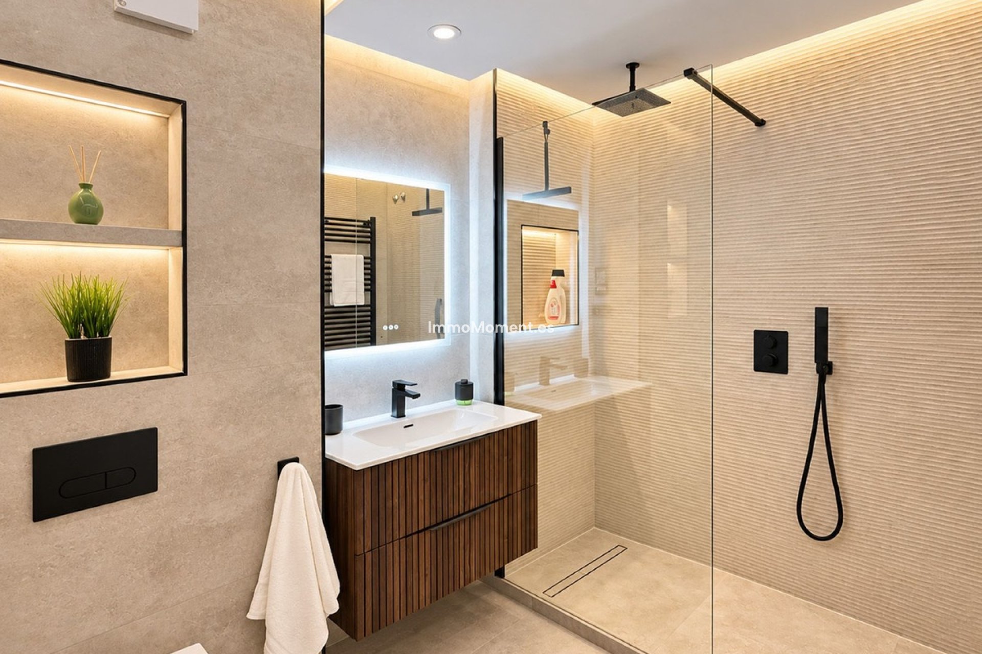 Resale - Apartment - Benahavís - Los Arqueros