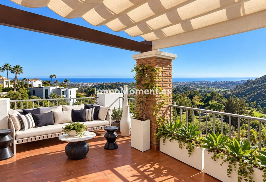 Resale - Apartment - Benahavís - Los Arqueros