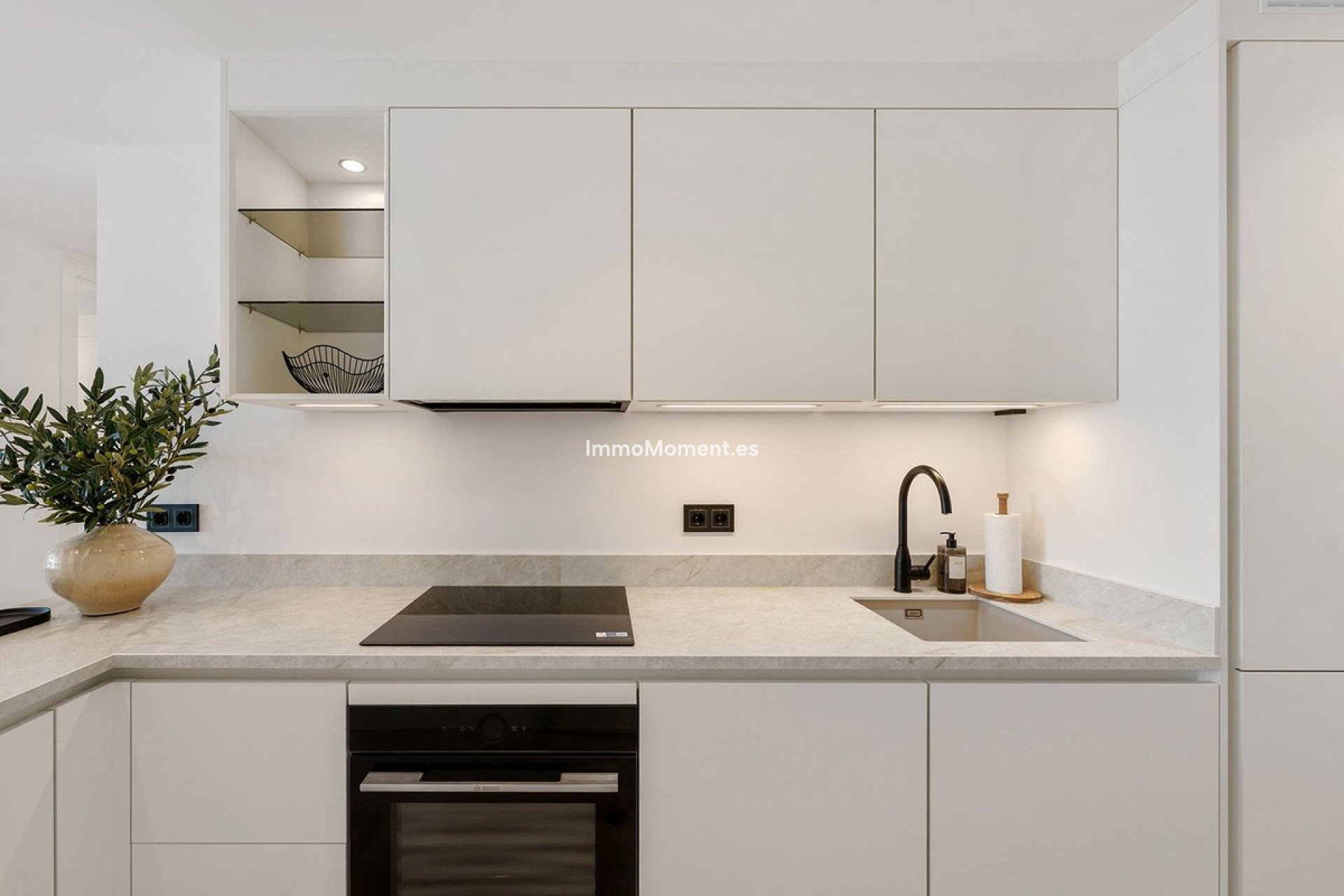 Resale - Apartment - Benahavís - Los Arqueros