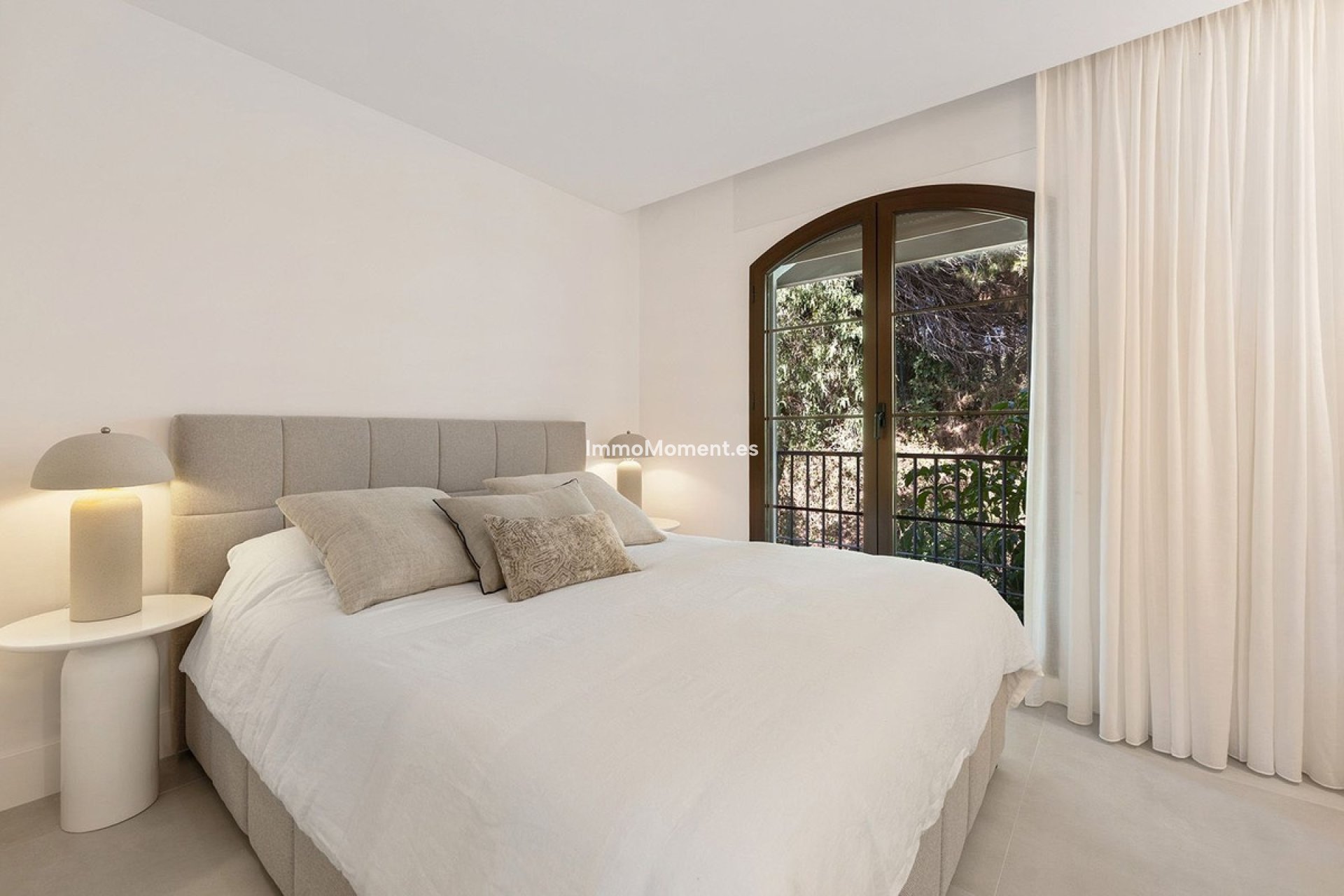 Resale - Apartment - Benahavís - Los Arqueros