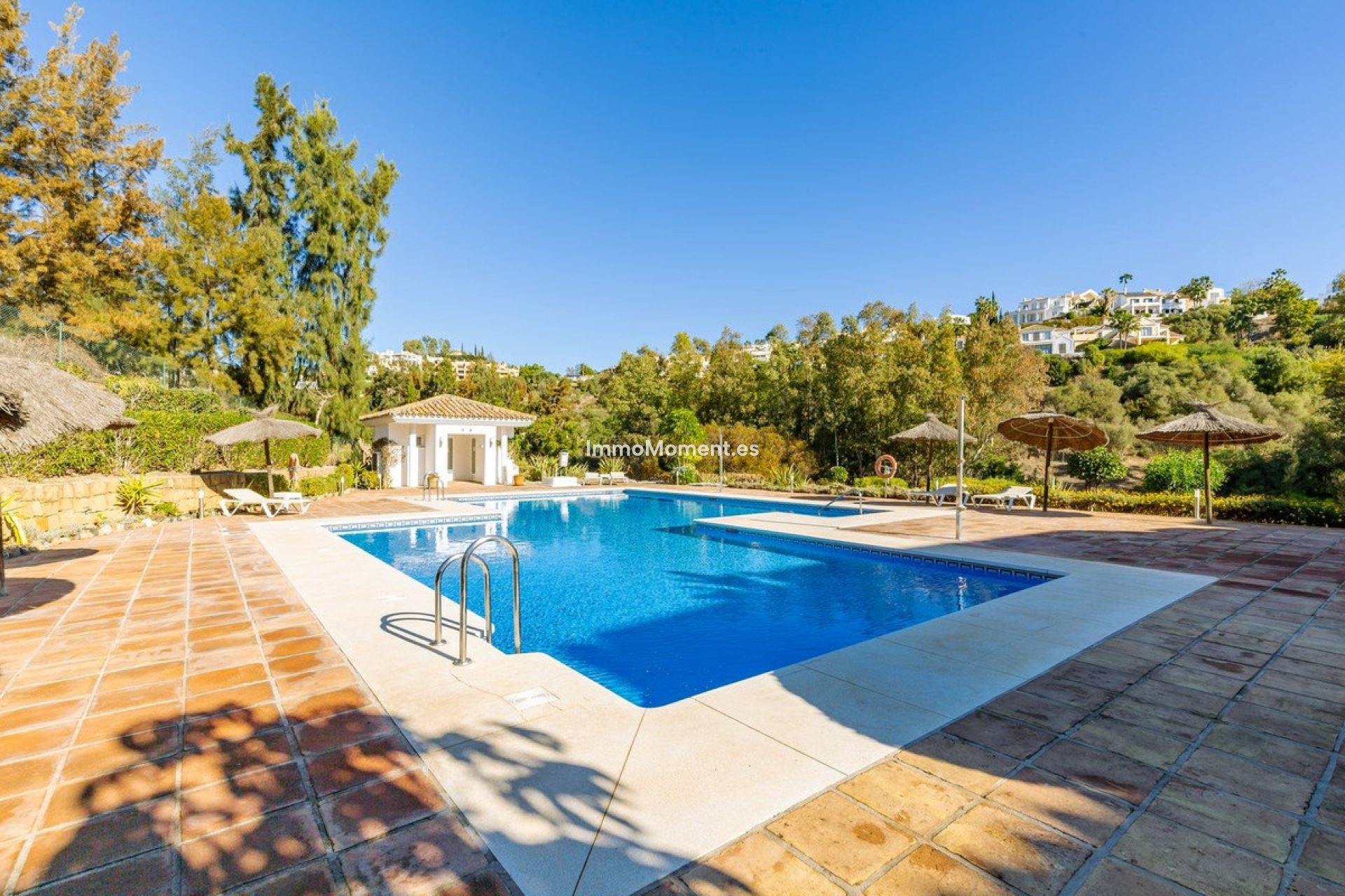 Resale - Apartment - Benahavís - Los Arqueros