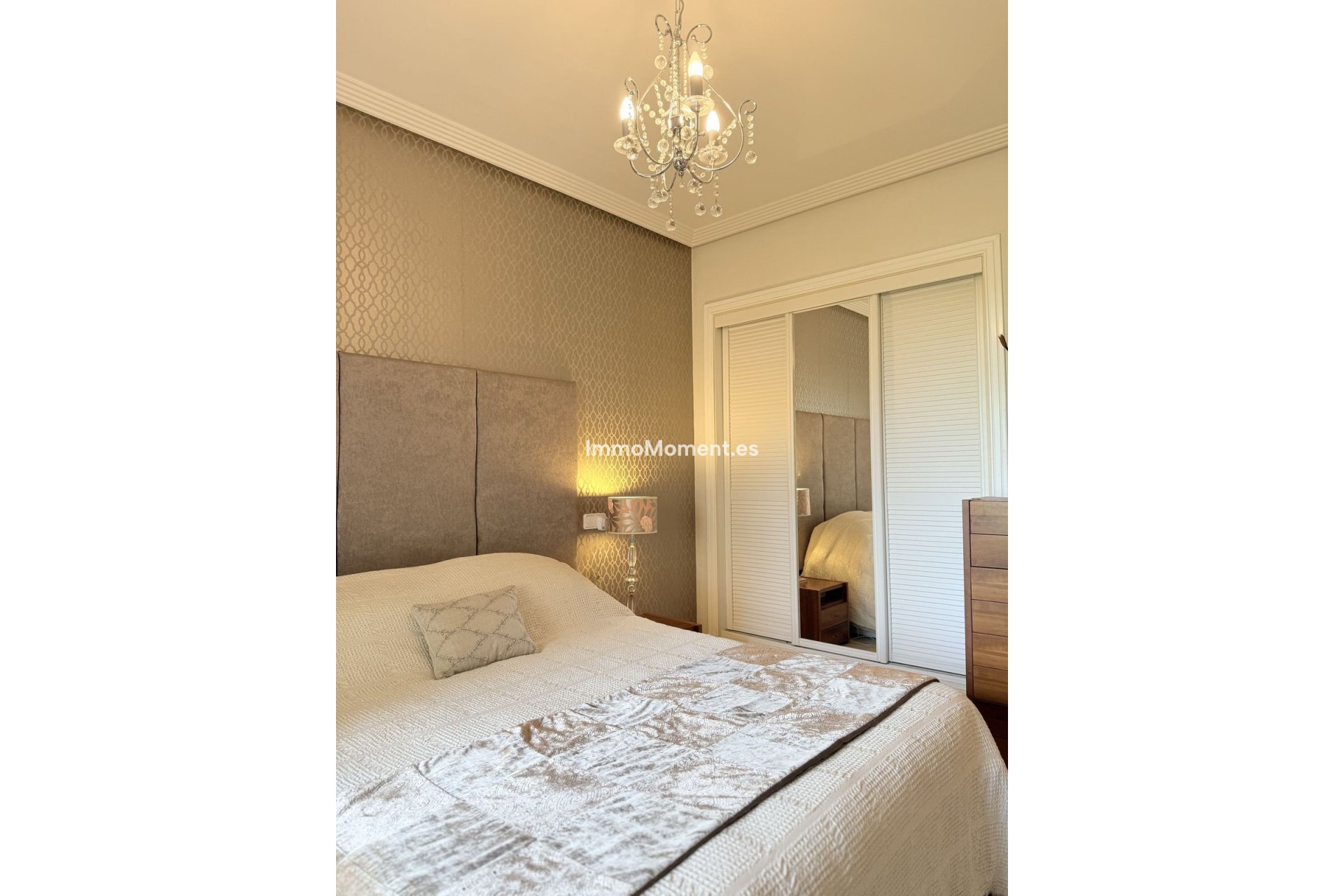 Resale - Apartment - Benahavís - Los Arqueros