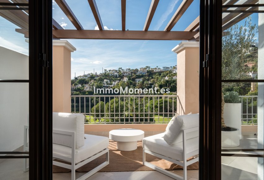 Resale - Apartment - Benahavís - Los Arqueros