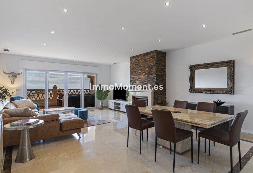 Resale - Apartment - Benahavís - Los Arqueros