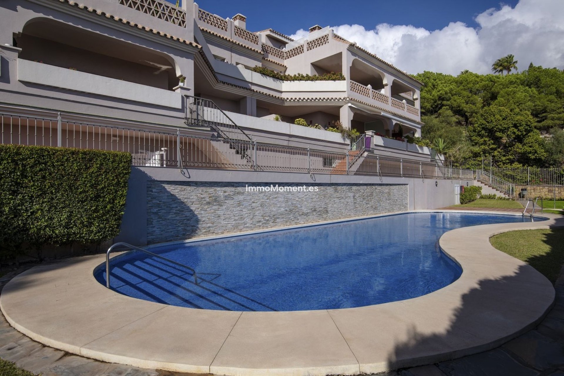 Resale - Apartment - Benahavís - Los Arqueros