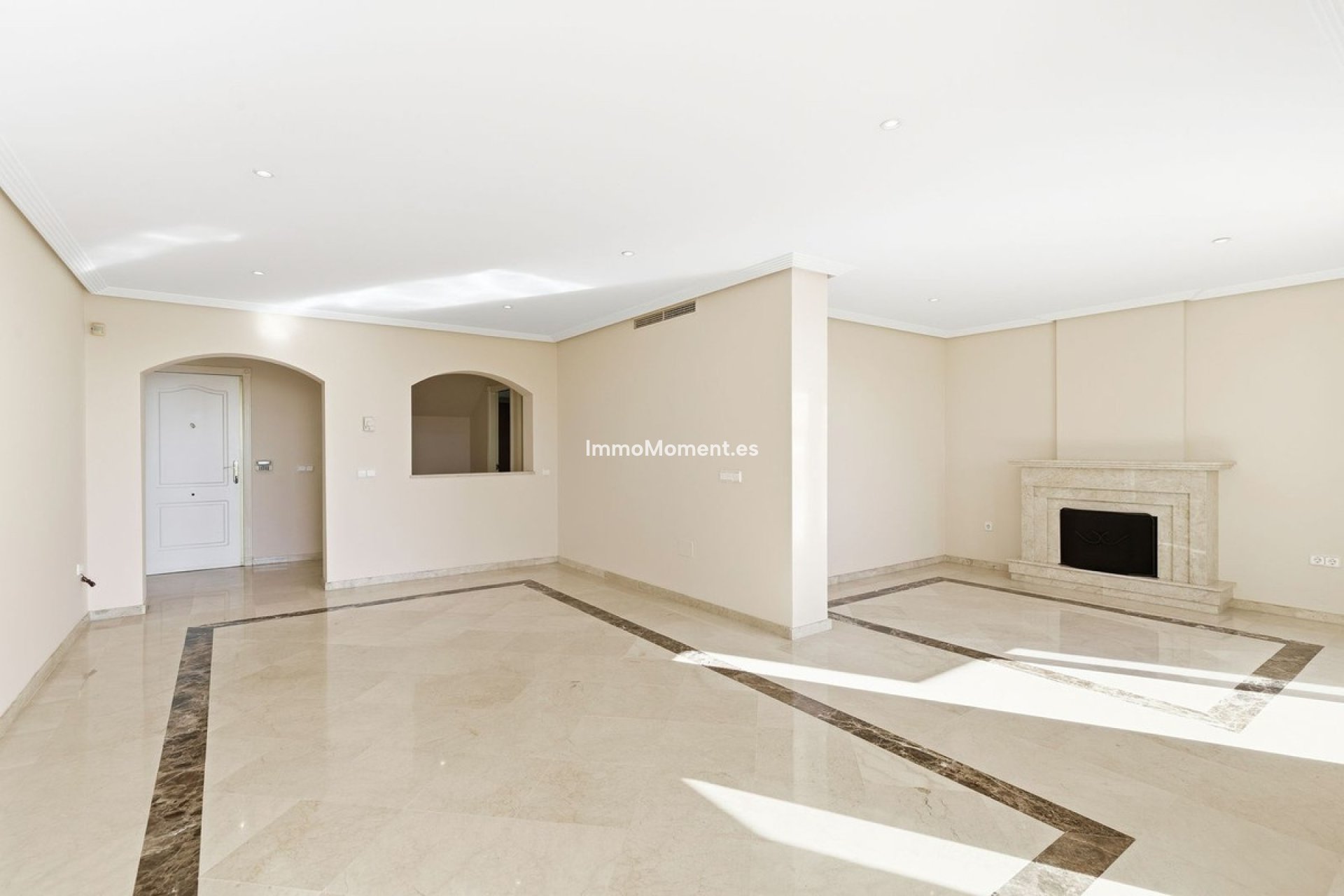 Resale - Apartment - Benahavís - Los Arqueros