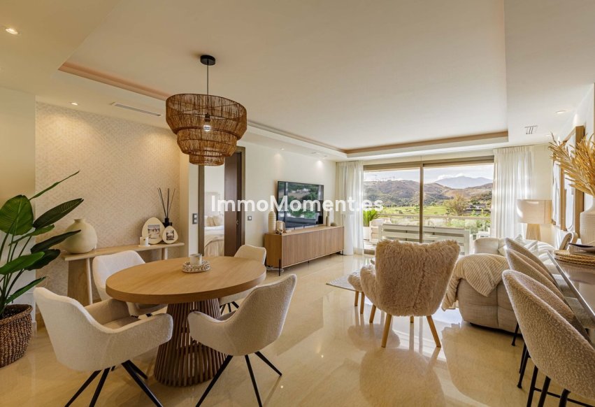 Resale - Apartment - Benahavís - Los Arqueros