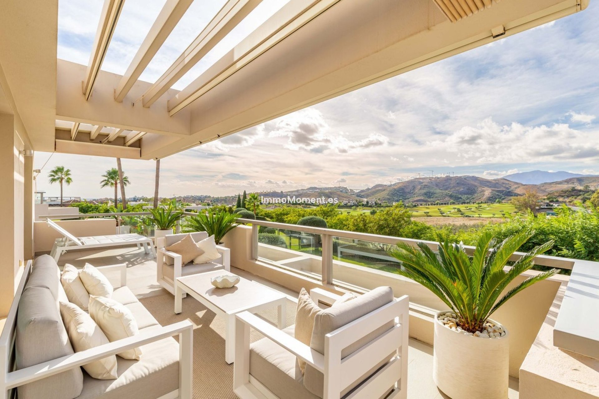 Resale - Apartment - Benahavís - Los Arqueros