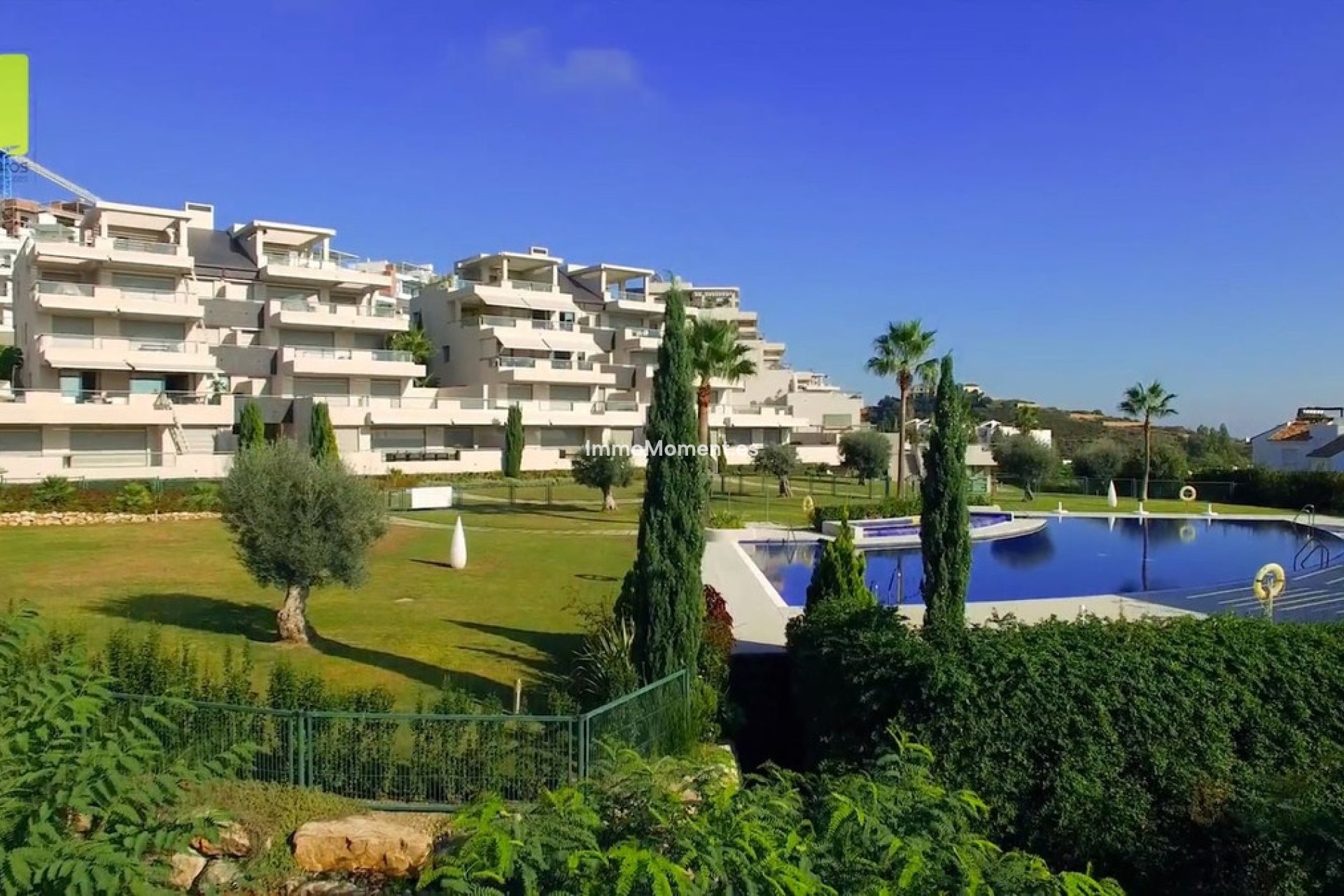 Resale - Apartment - Benahavís - Los Arqueros
