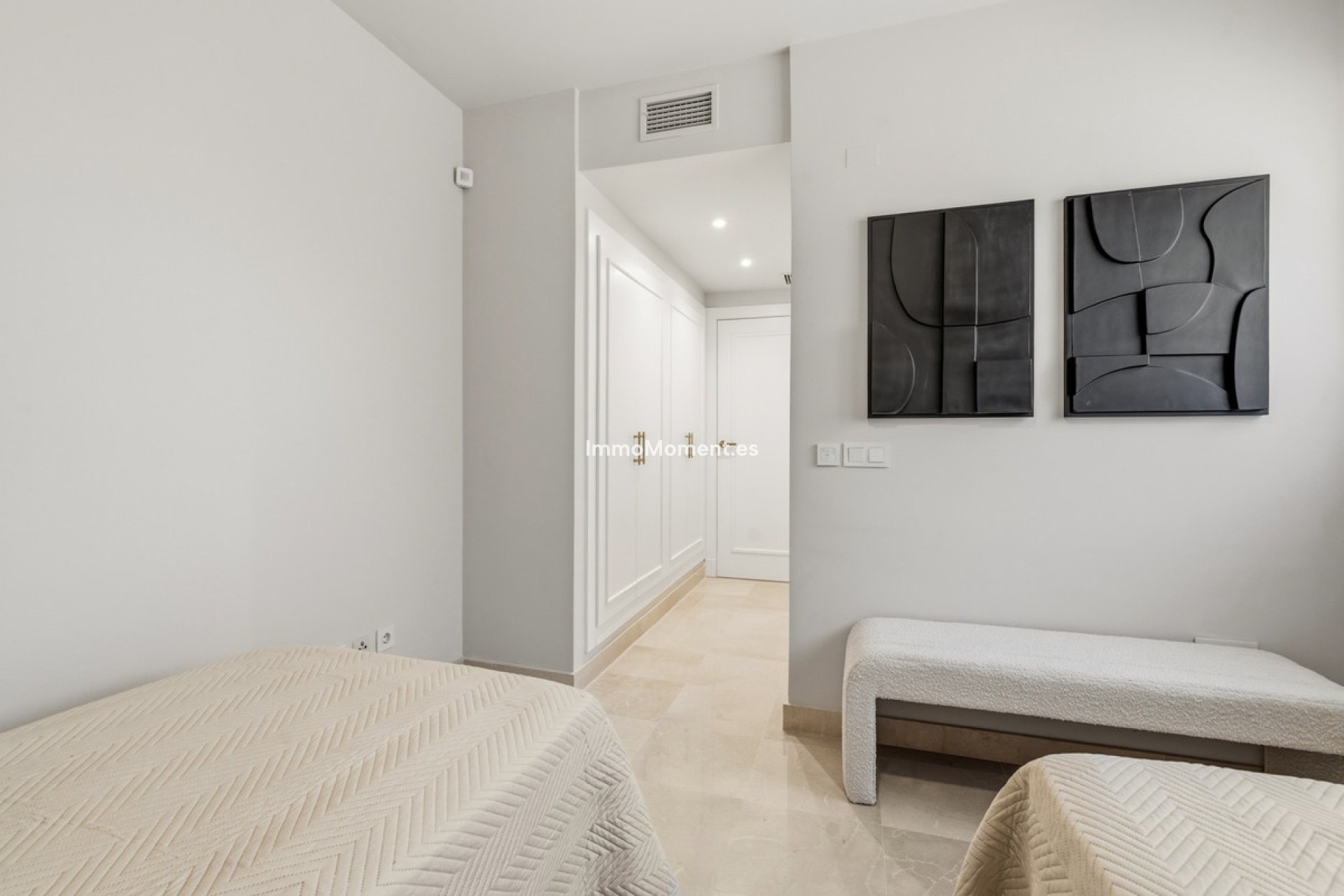 Resale - Apartment - Benahavís - Los Arqueros