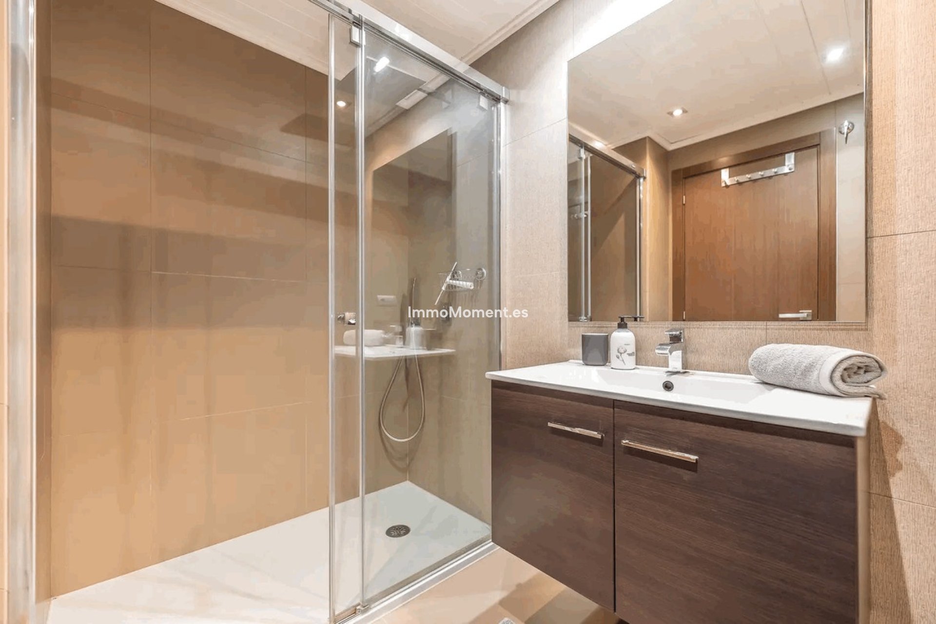 Resale - Apartment - Benahavís - Los Arqueros