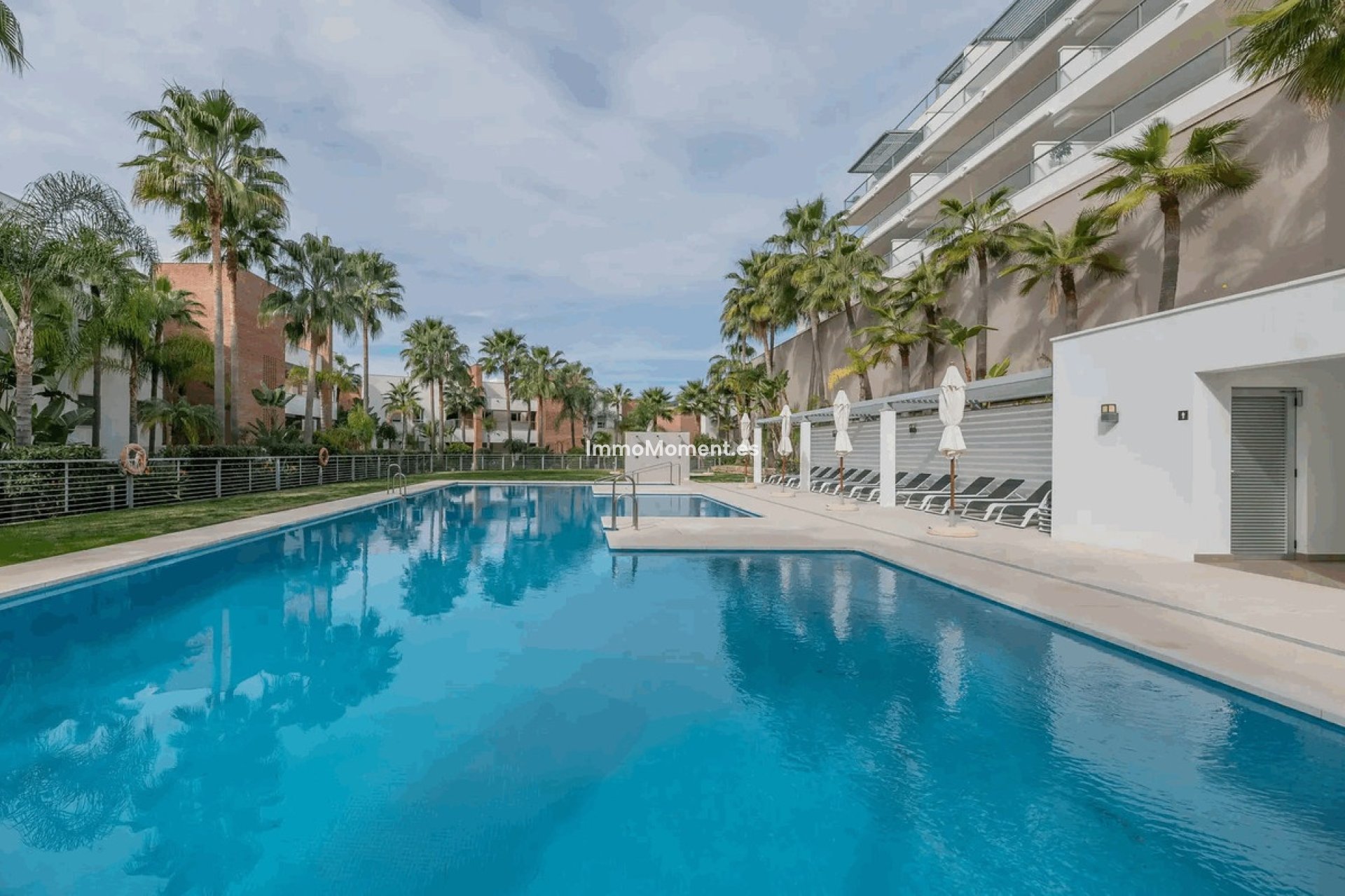 Resale - Apartment - Benahavís - Los Arqueros