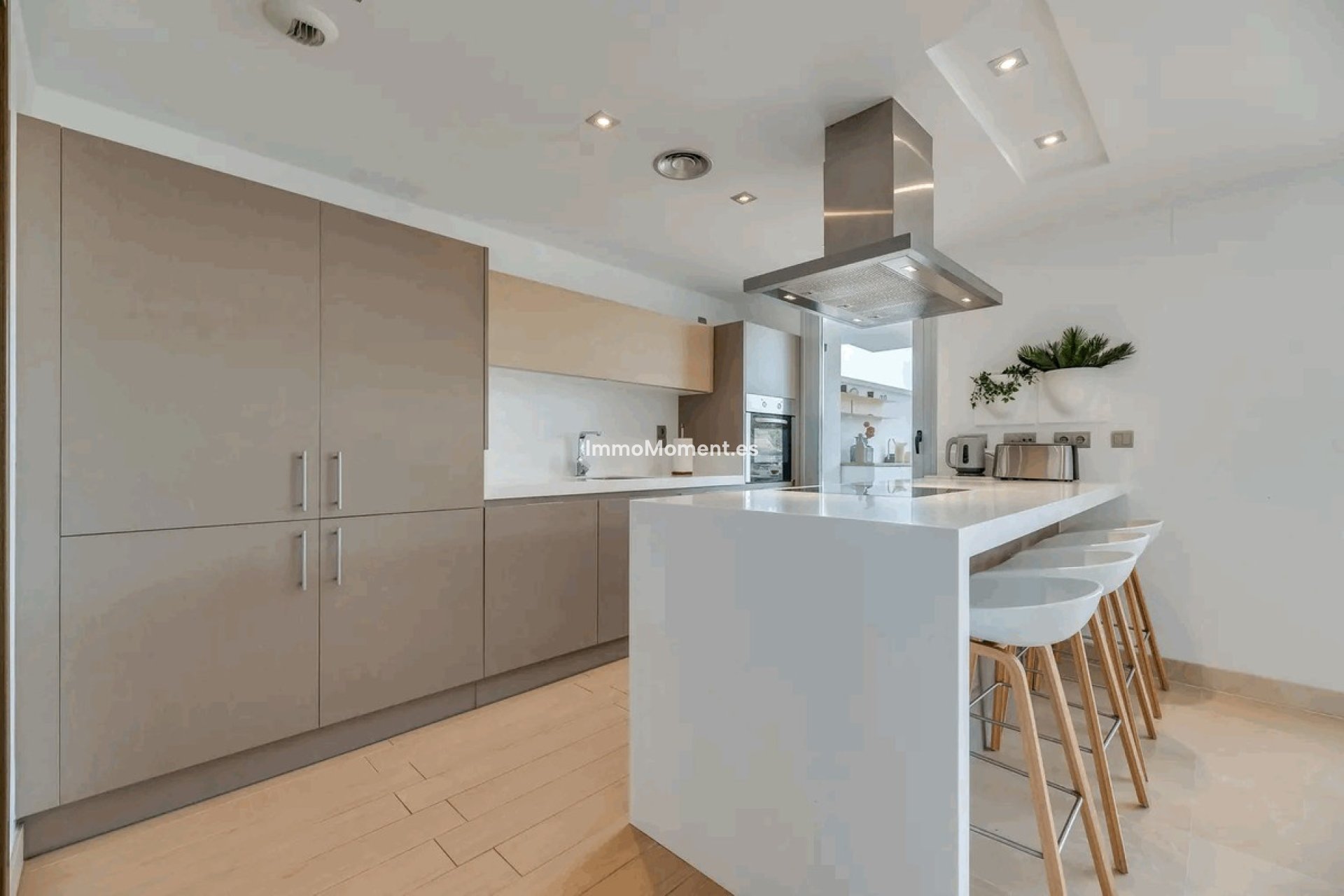 Resale - Apartment - Benahavís - Los Arqueros