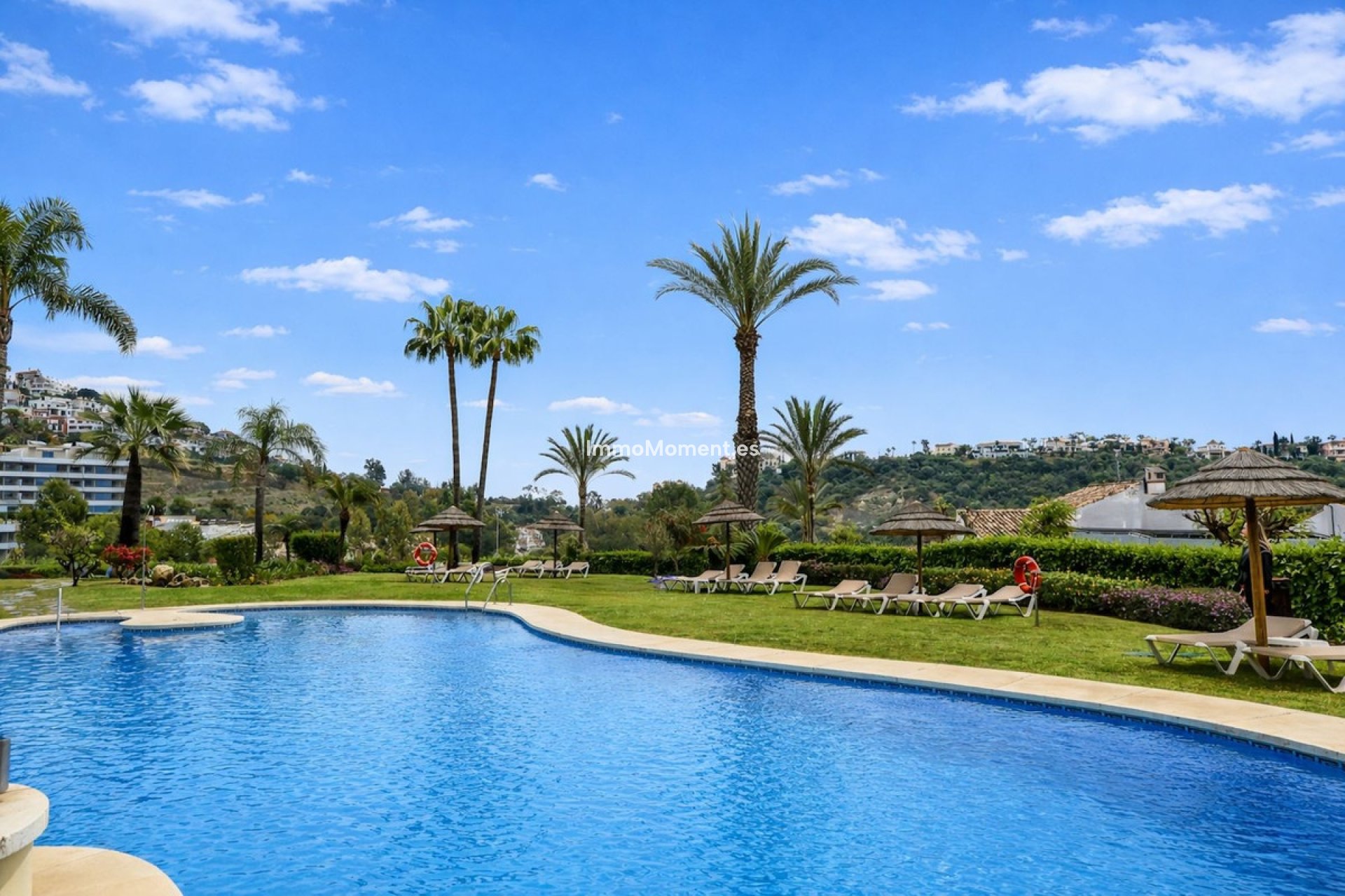 Resale - Apartment - Benahavís - Los Arqueros