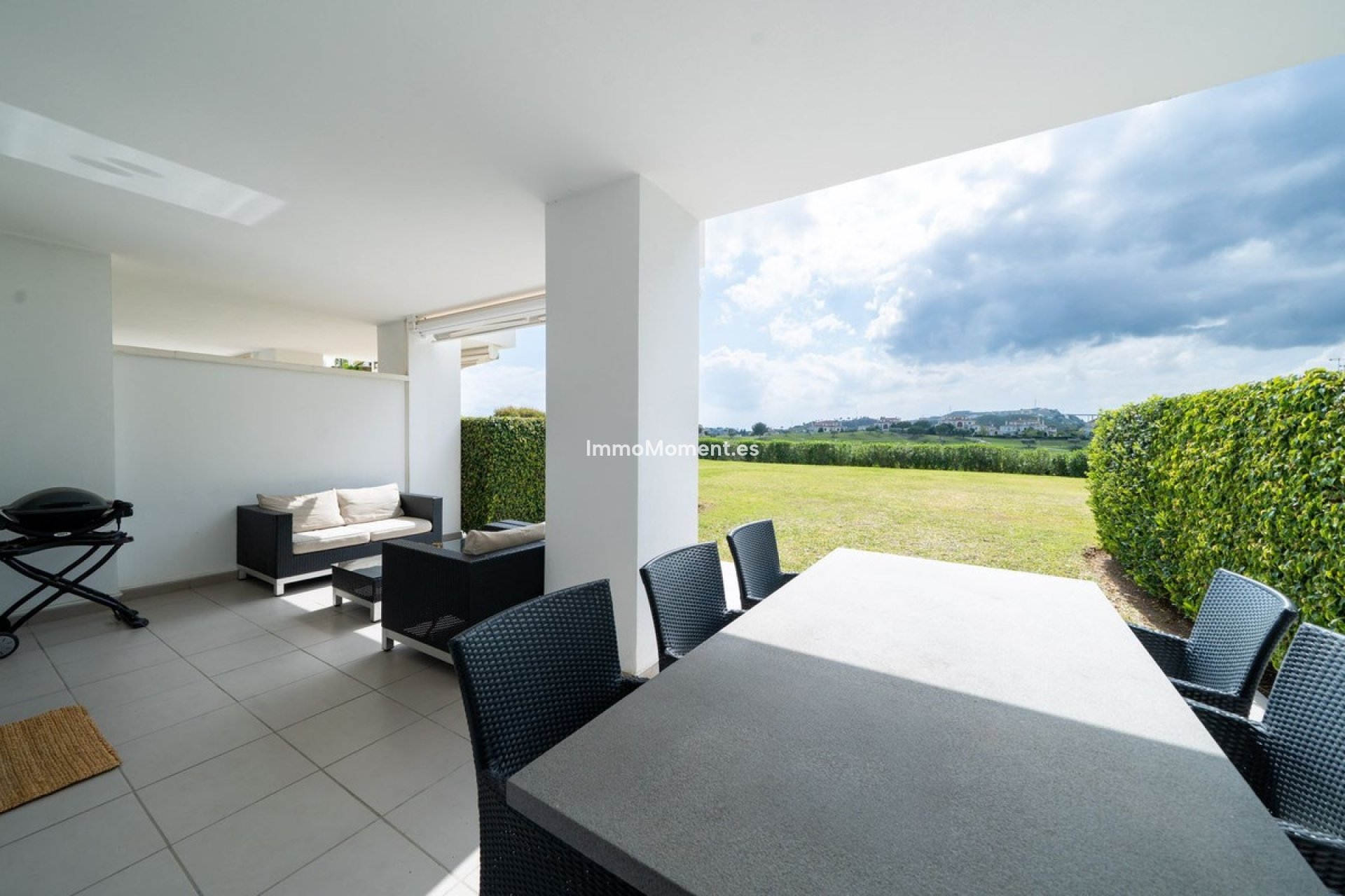 Resale - Apartment - Benahavís - Los Arqueros